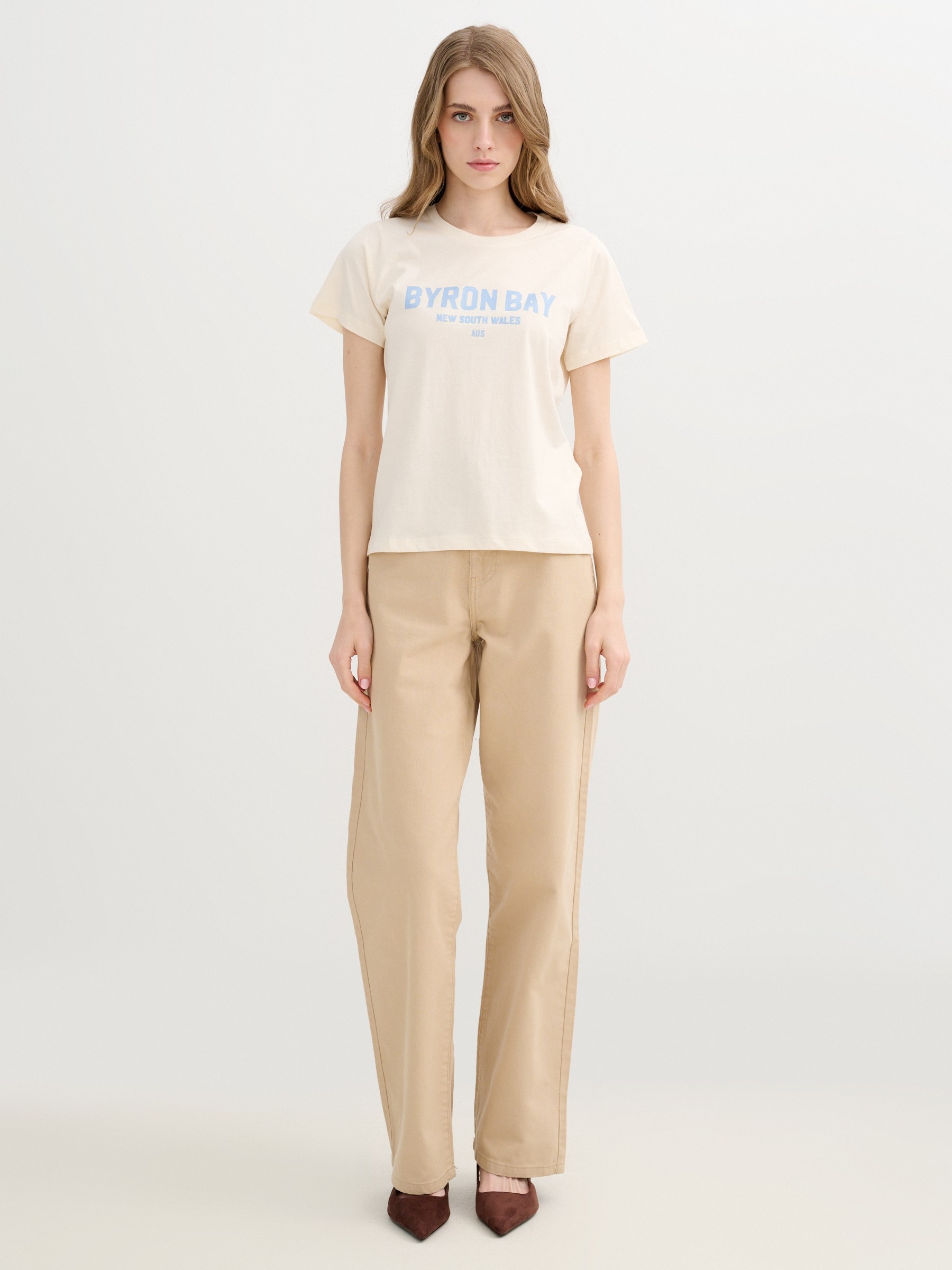 Byron Bay T-shirt raw middle front view