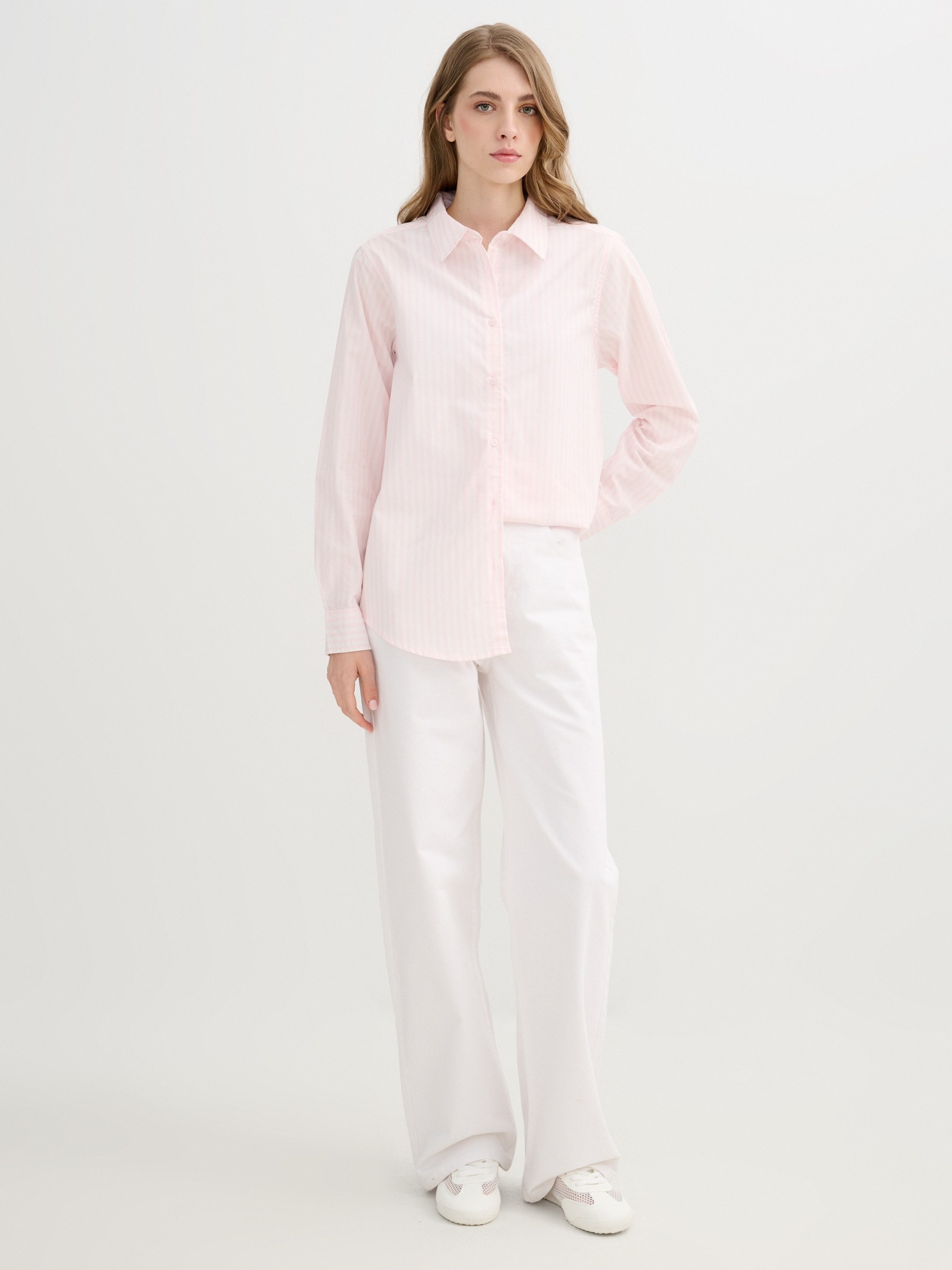 Long sleeve striped poplin shirt light pink middle front view