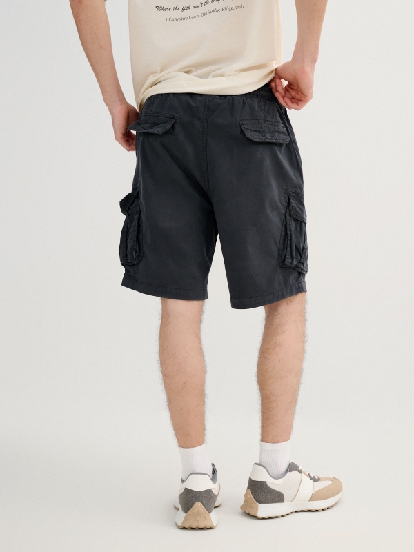 Bermuda cargo jogger gris vista general frontal