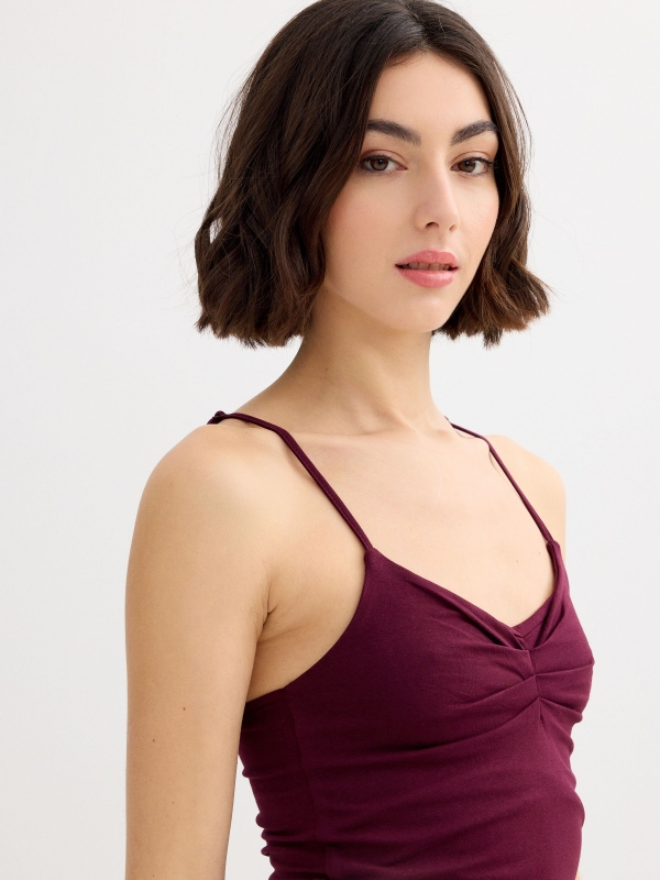 Camiseta tirantes escote corazón fruncido naranja vista detalle