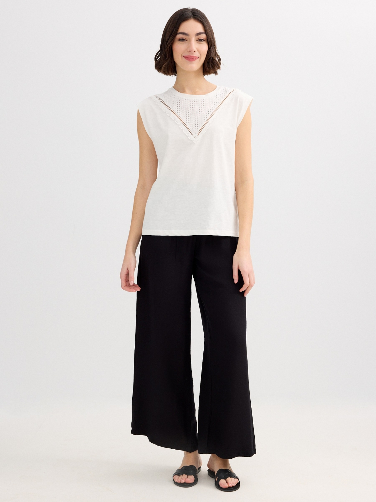 Sleeveless slub t-shirt off white front view