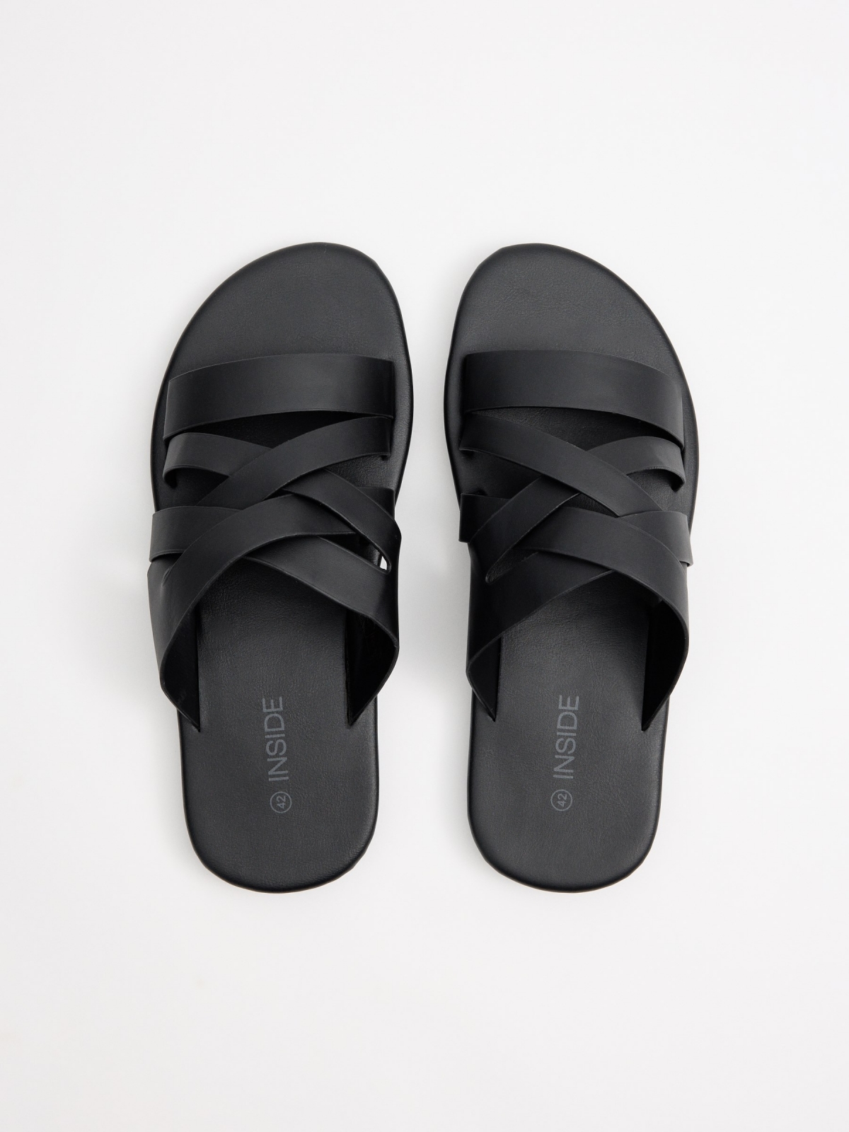 Cross-strap sandals black zenithal view
