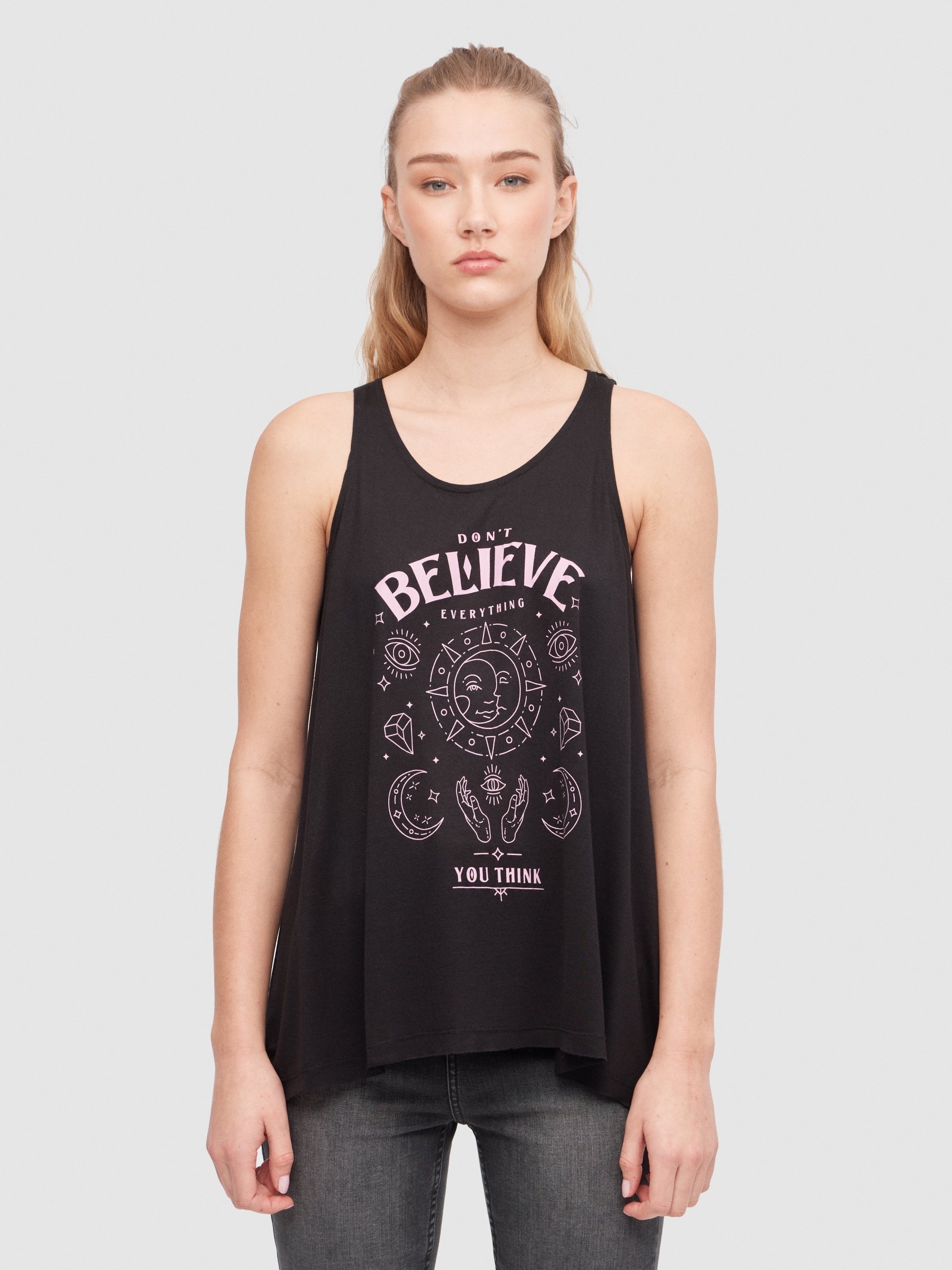 T-shirt fluida com costas cruzadas preto vista meia frontal