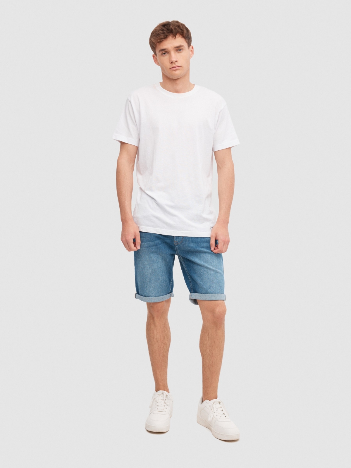 Slim denim shorts blue general front view