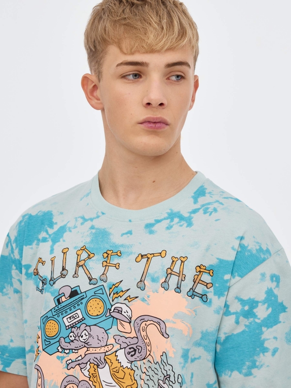 T-shirt Tie dye surf octopus verde vista detalhe