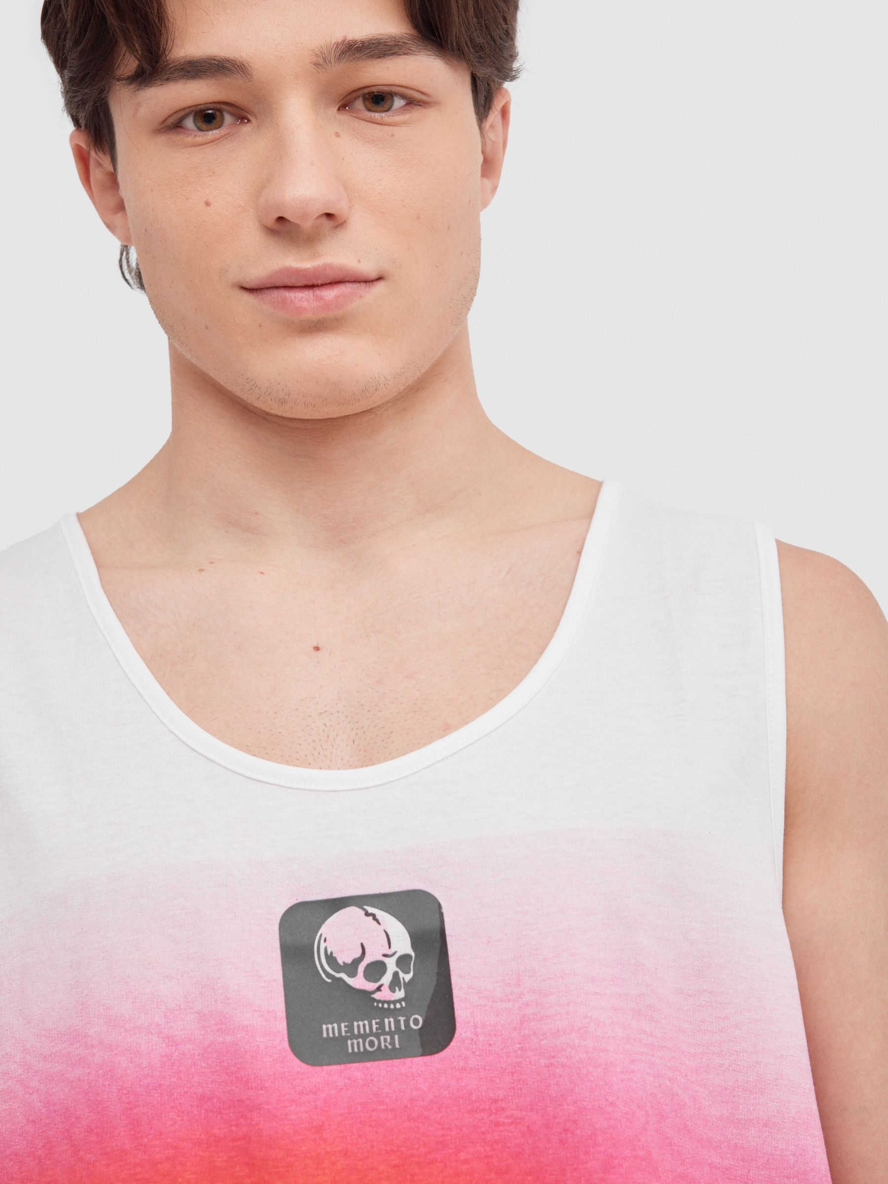 T-shirt de alças degradada branco vista meia frontal