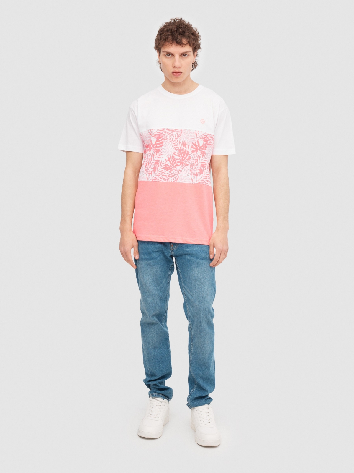 Tropical textured t-shirt pink front view