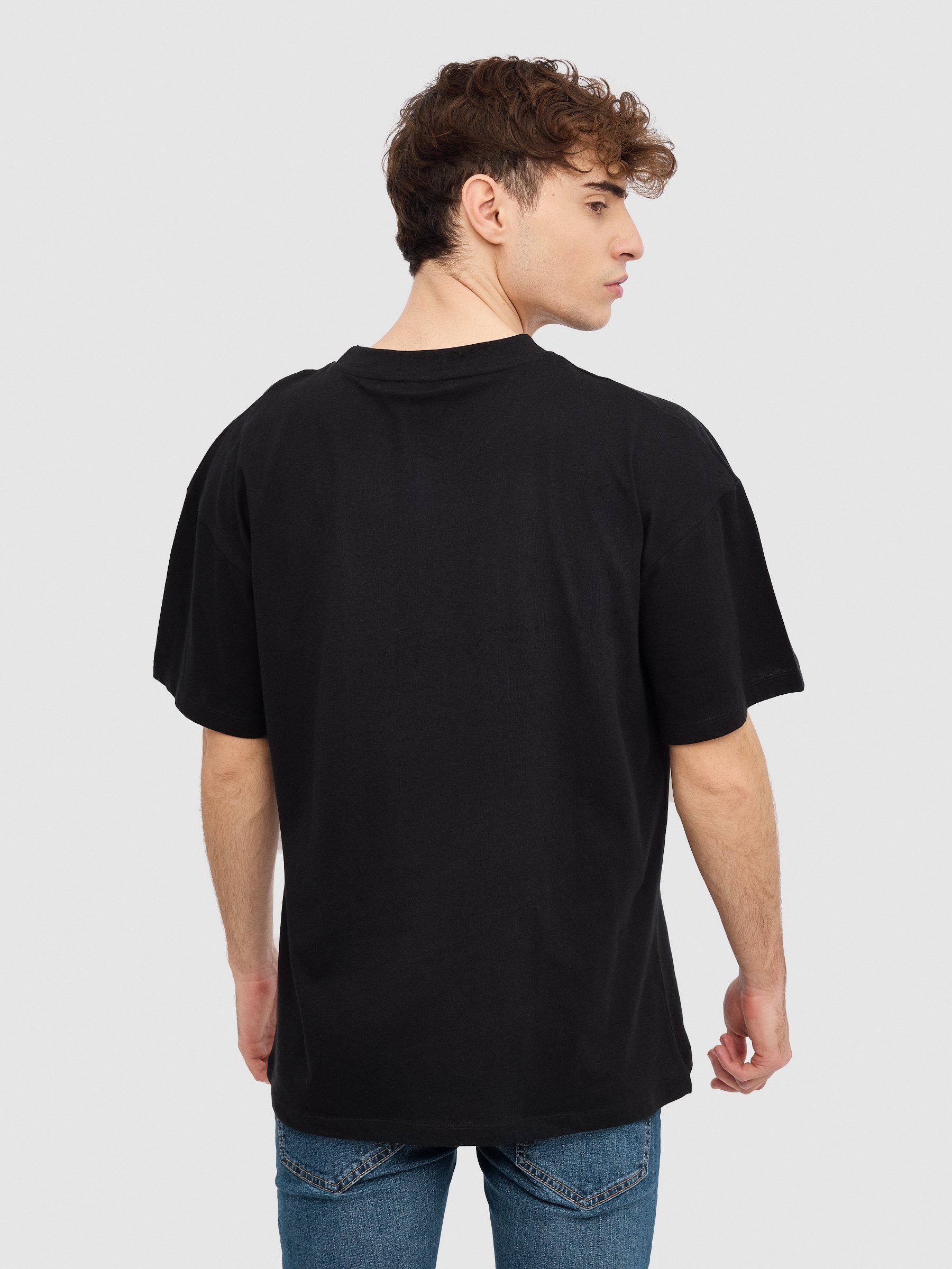 Camiseta The Mandalorian Grogu negro vista media frontal