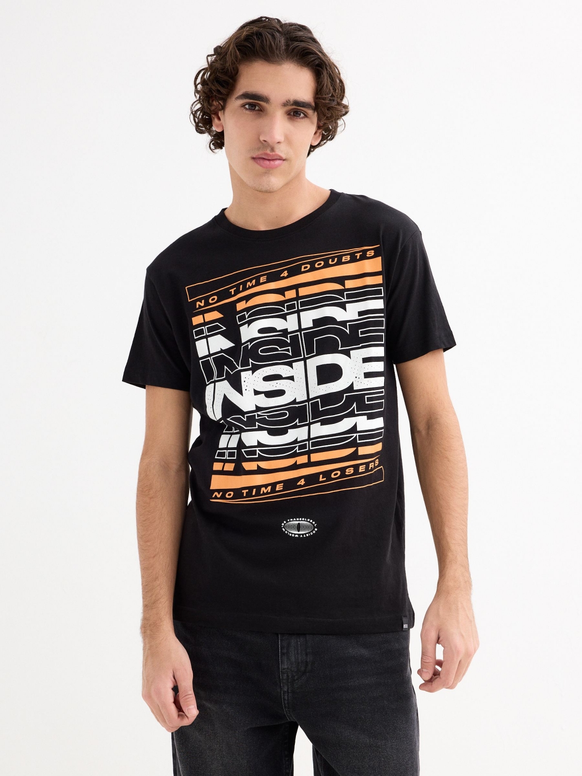 T-shirt INSIDE logótipo preto vista meia frontal