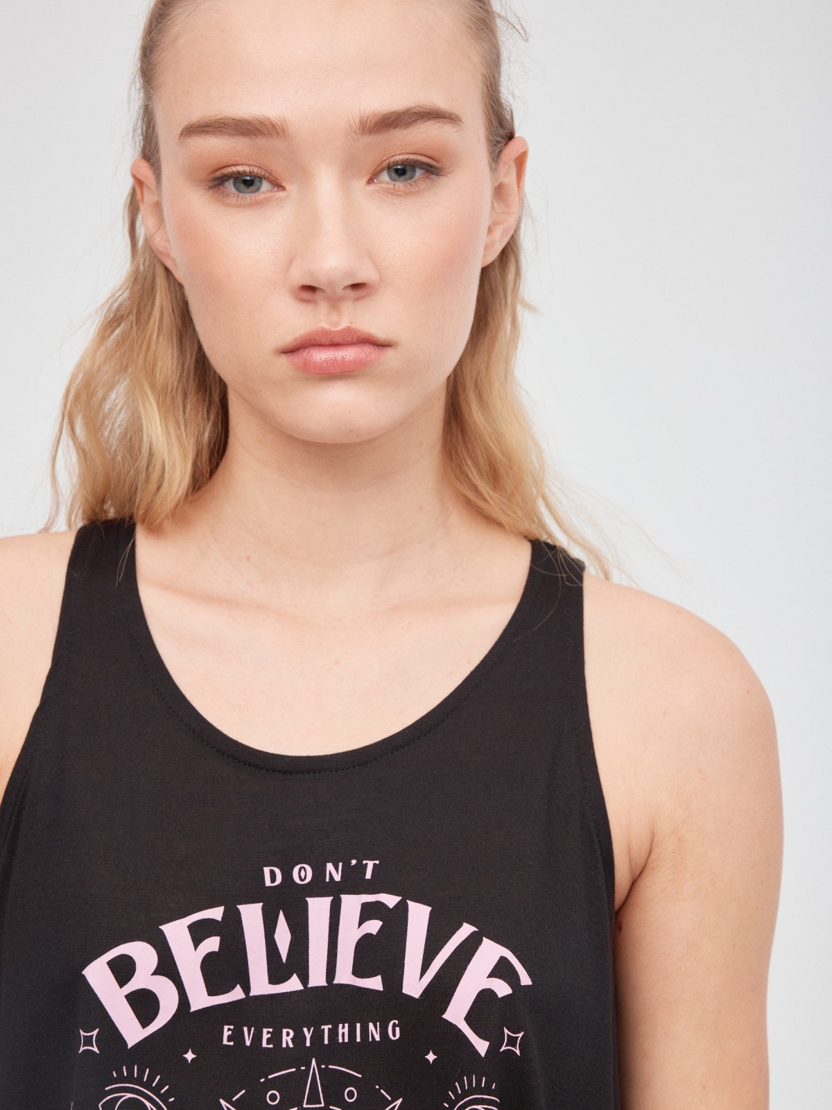 Fluid T-shirt with crossed back black detail view