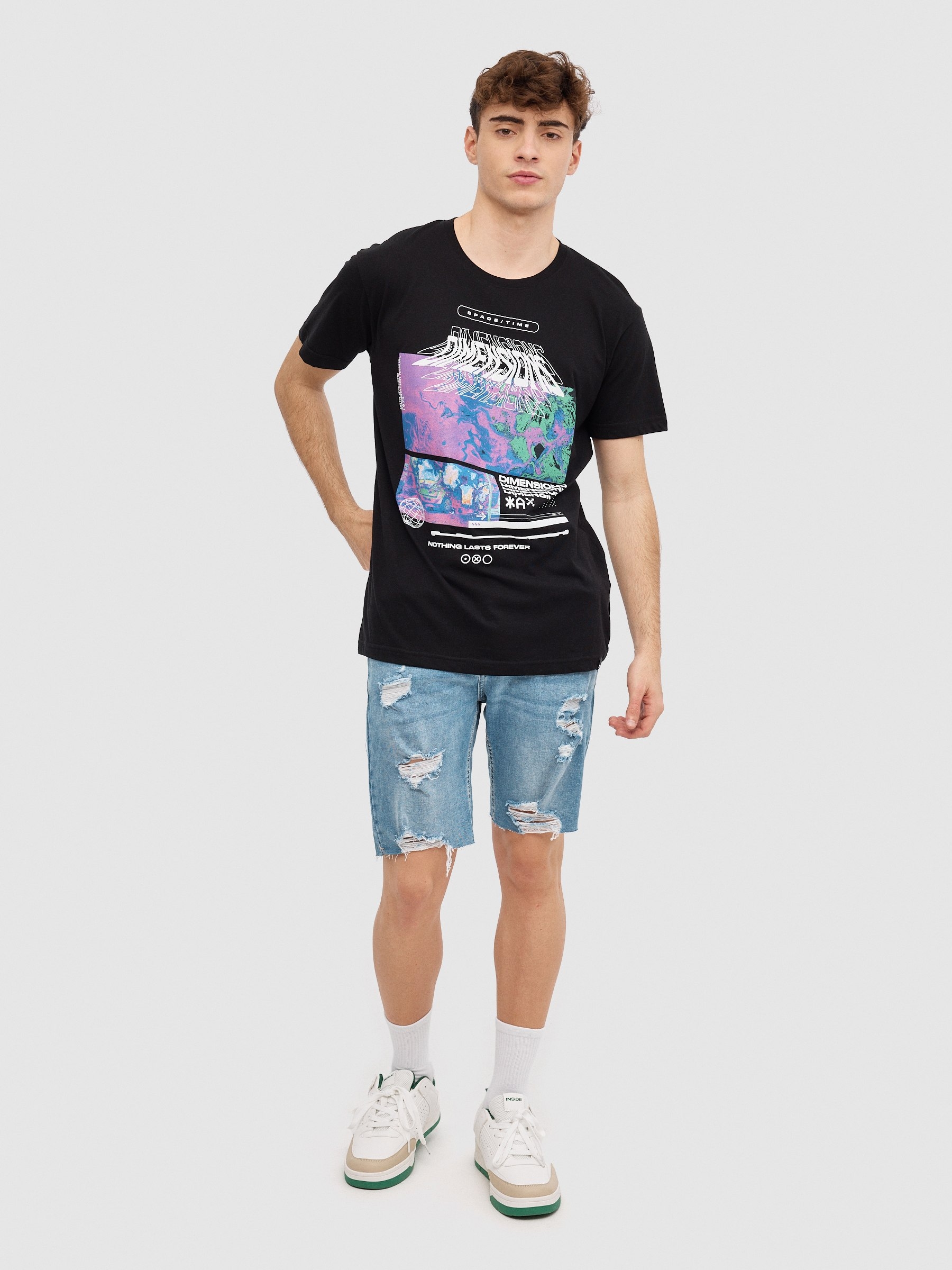 Dimensions T-shirt black middle front view