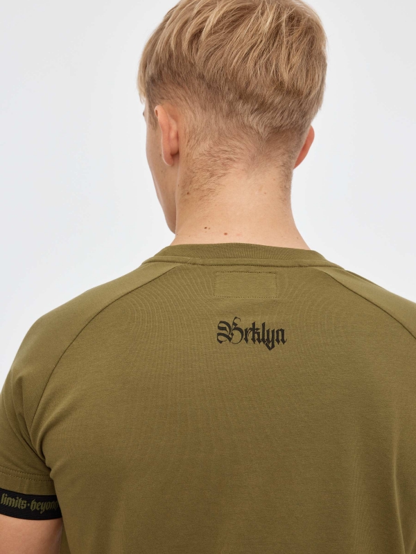 Raglan T-shirt with text detail khaki detail view