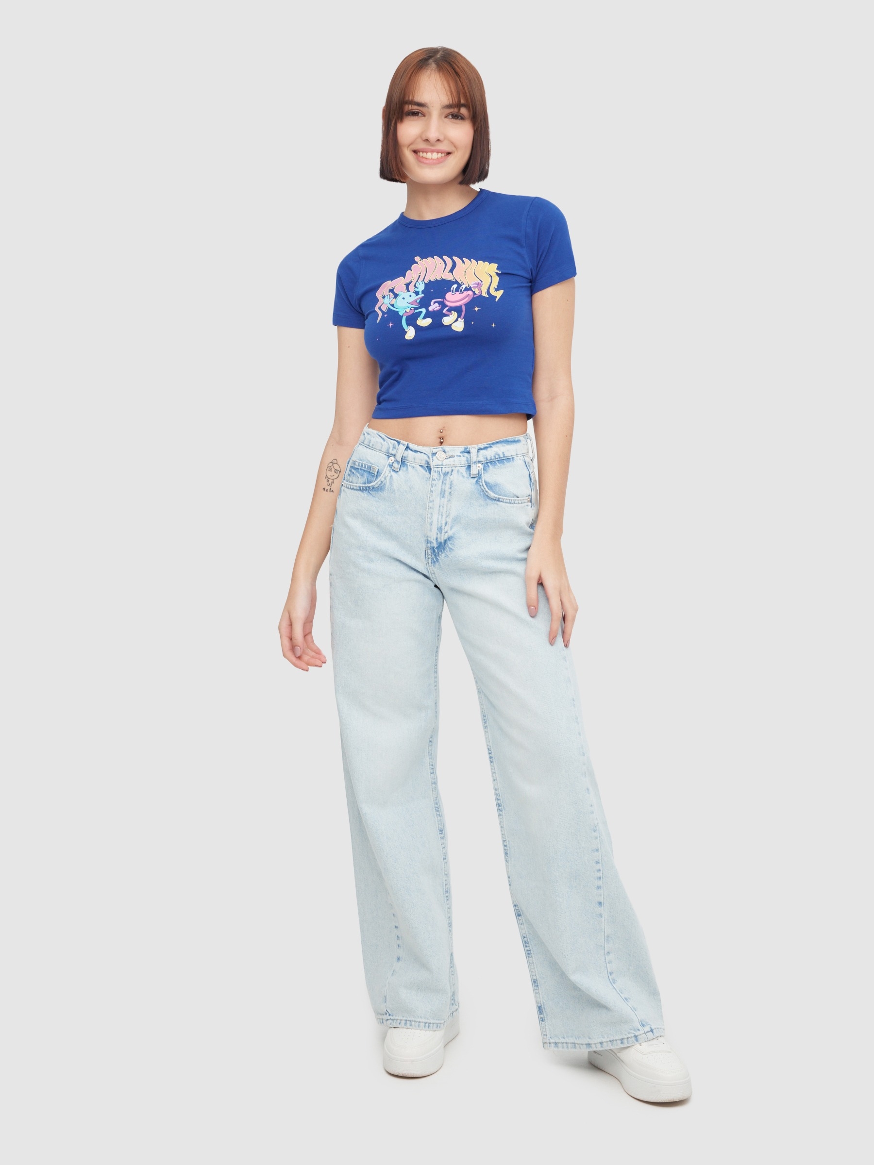 Festival Wave crop top electric blue middle front view