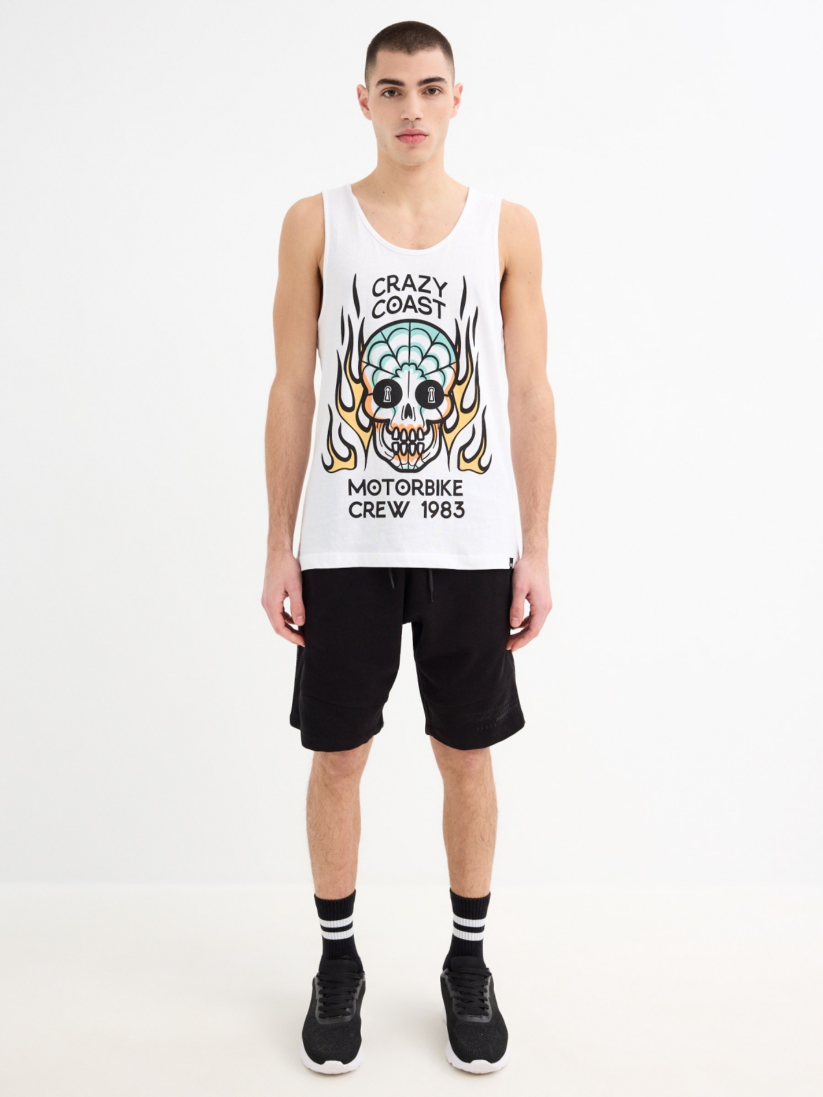 Camiseta tirantes calavera fuego blanco vista general frontal