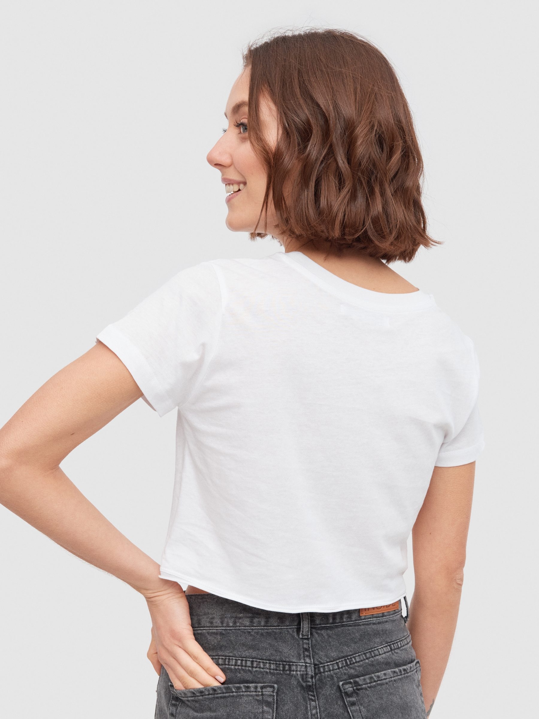 T-shirt Cleveland branco vista meia frontal