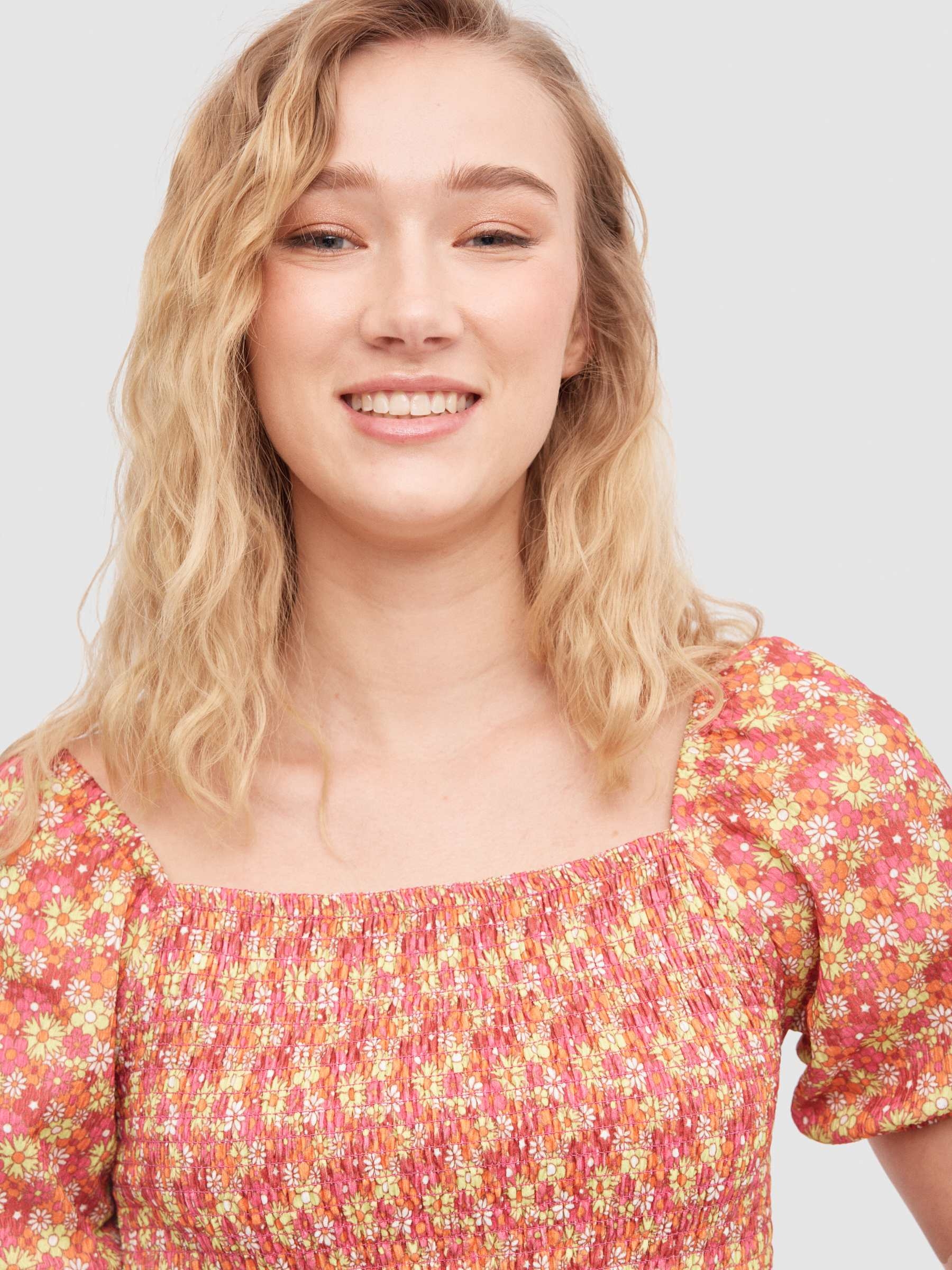 Camiseta nide de abeja estampada multicolor vista media frontal