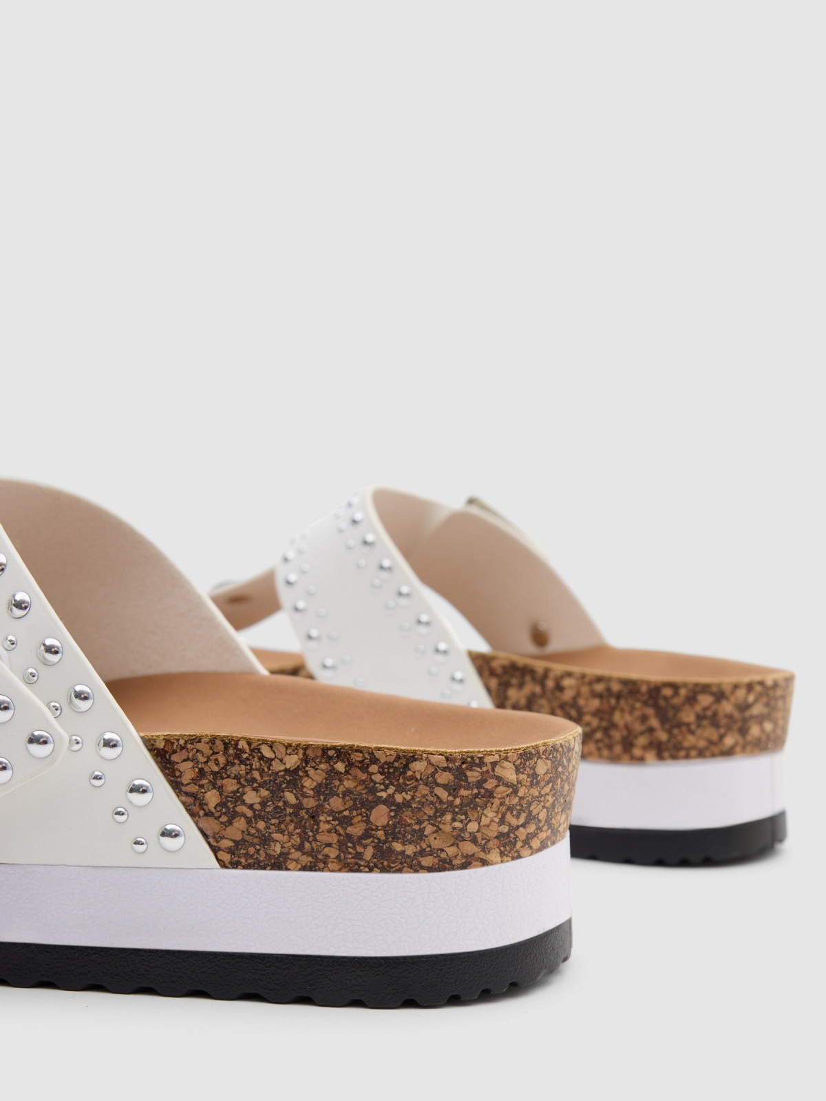 Platform studs white detail view