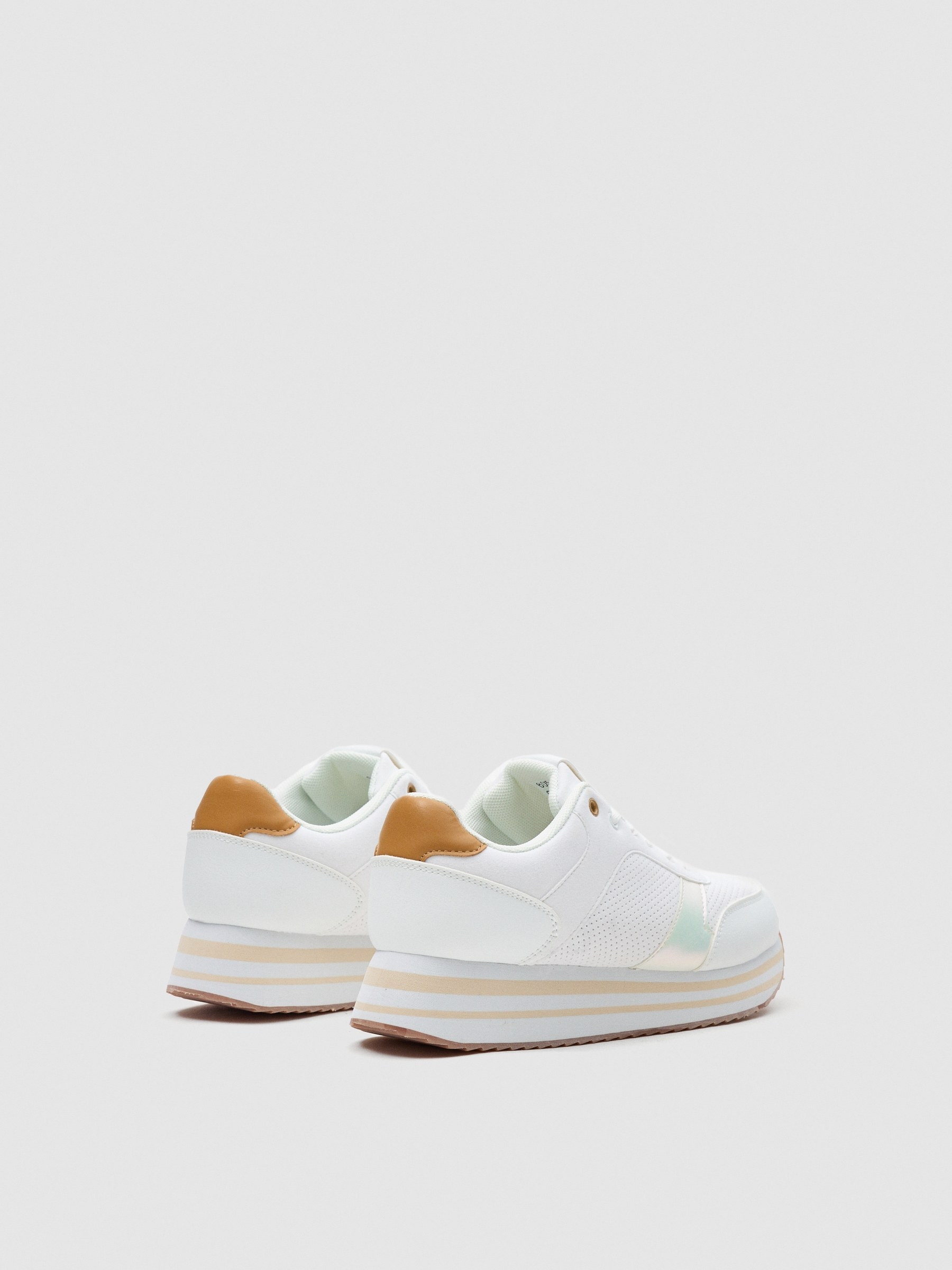 Platform running shoes white