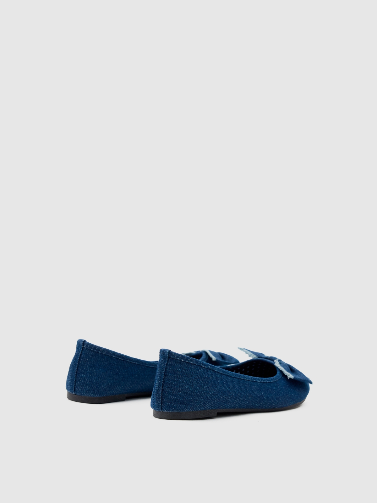 Sabrina laço denim azul vista traseira 45º