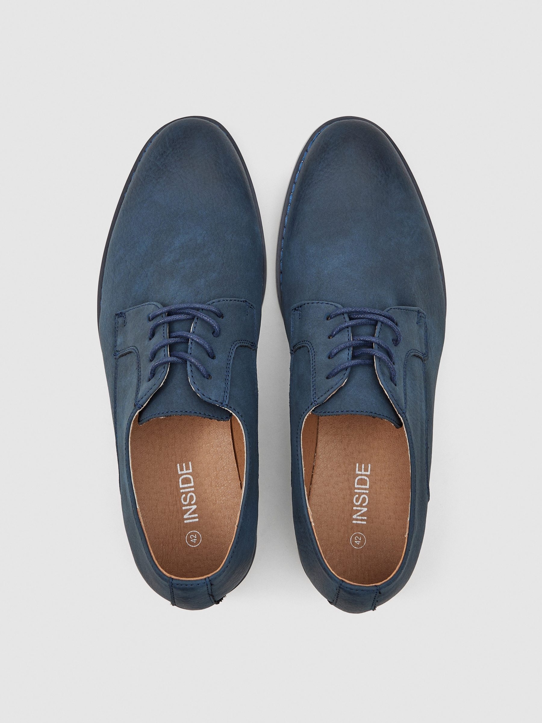 Classic lace-up shoe blue
