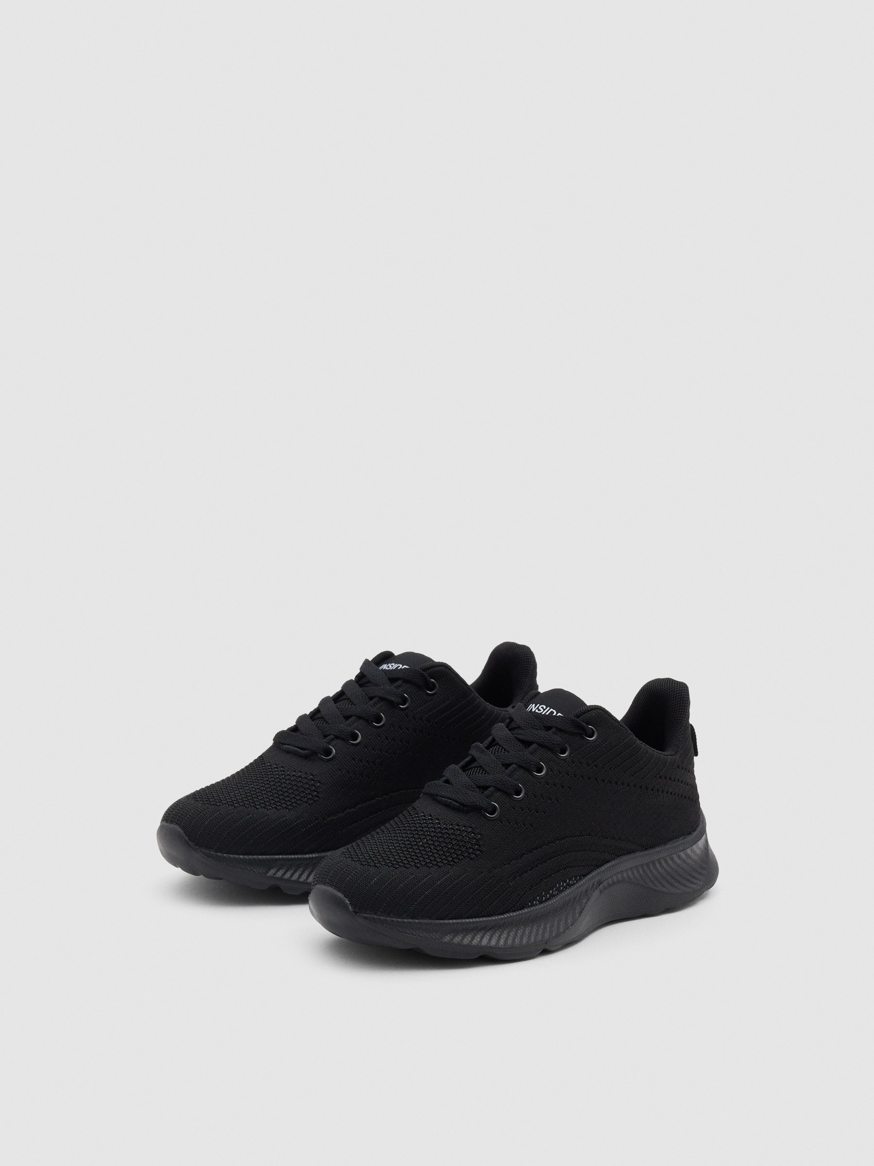 Basic running sneaker black