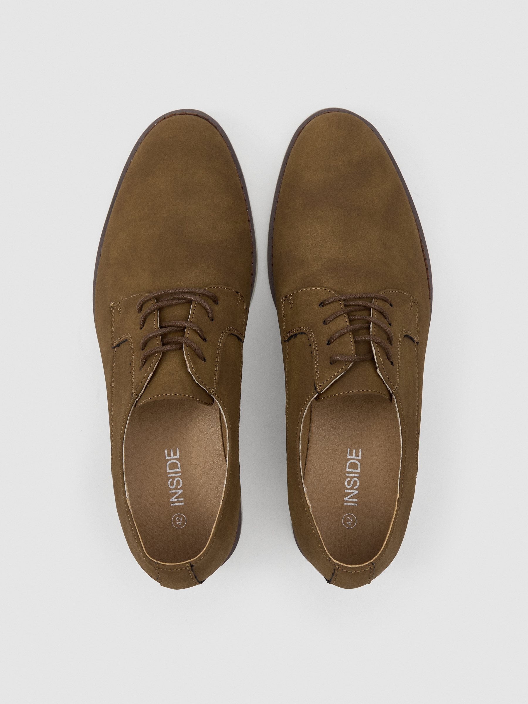Classic lace-up shoe brown