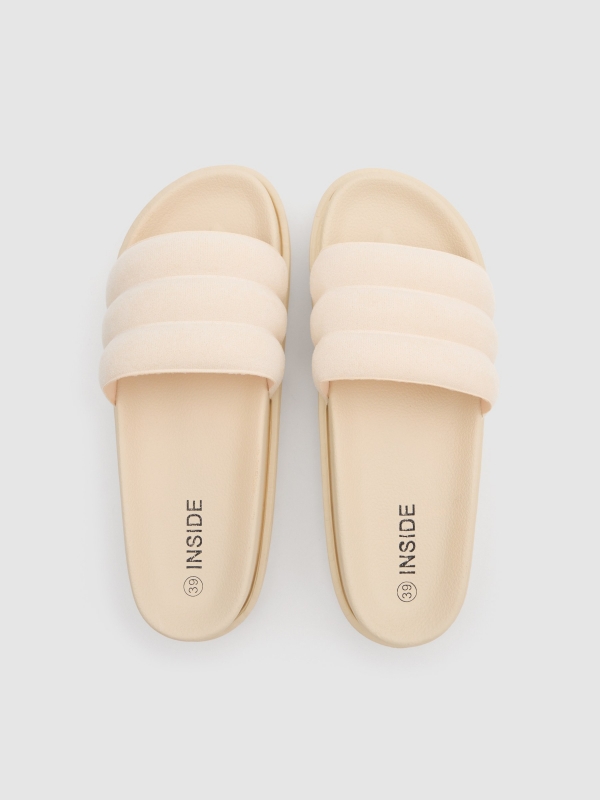 Platform shovel off white zenithal view