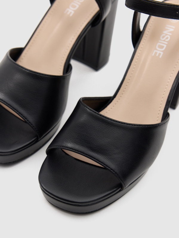 Platform sandal black detail view
