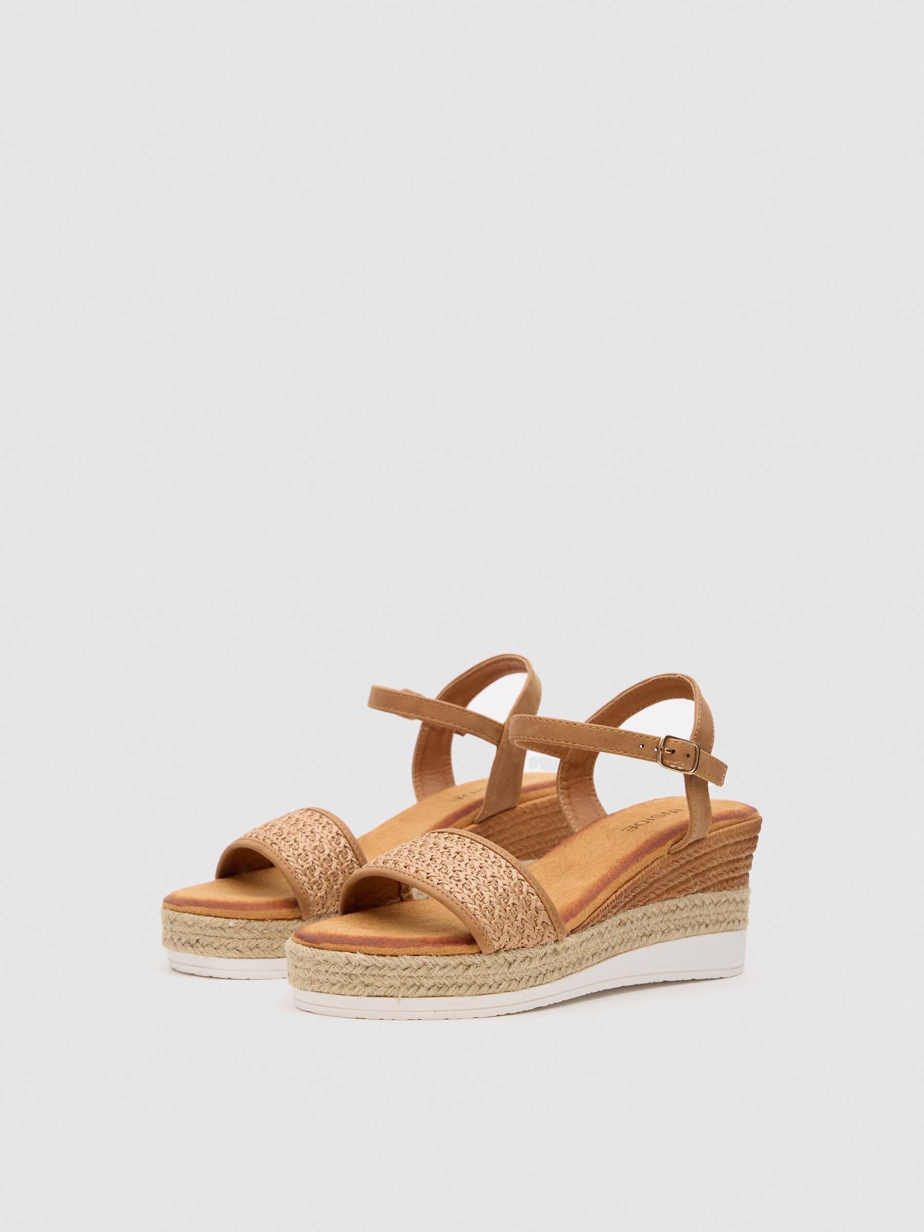 Wedge raffia strip light brown