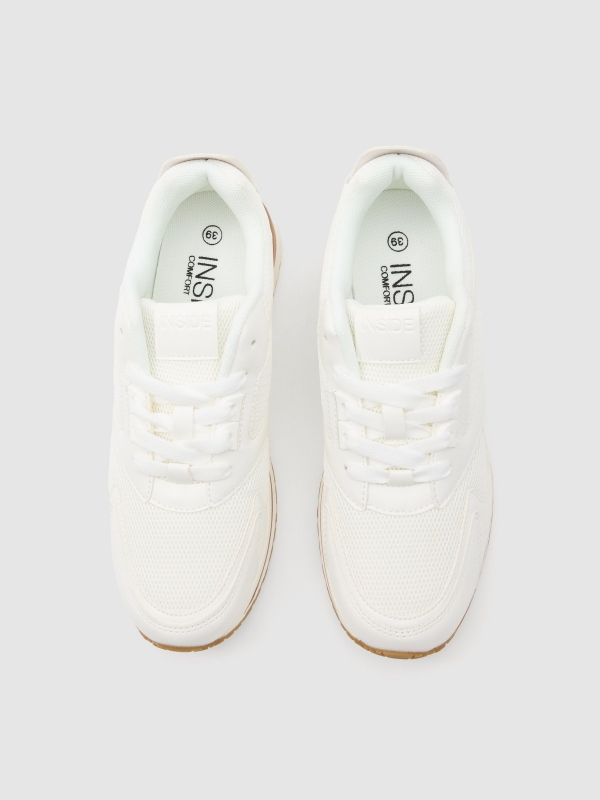 Deportivo running multipiezas blanco roto vista cenital