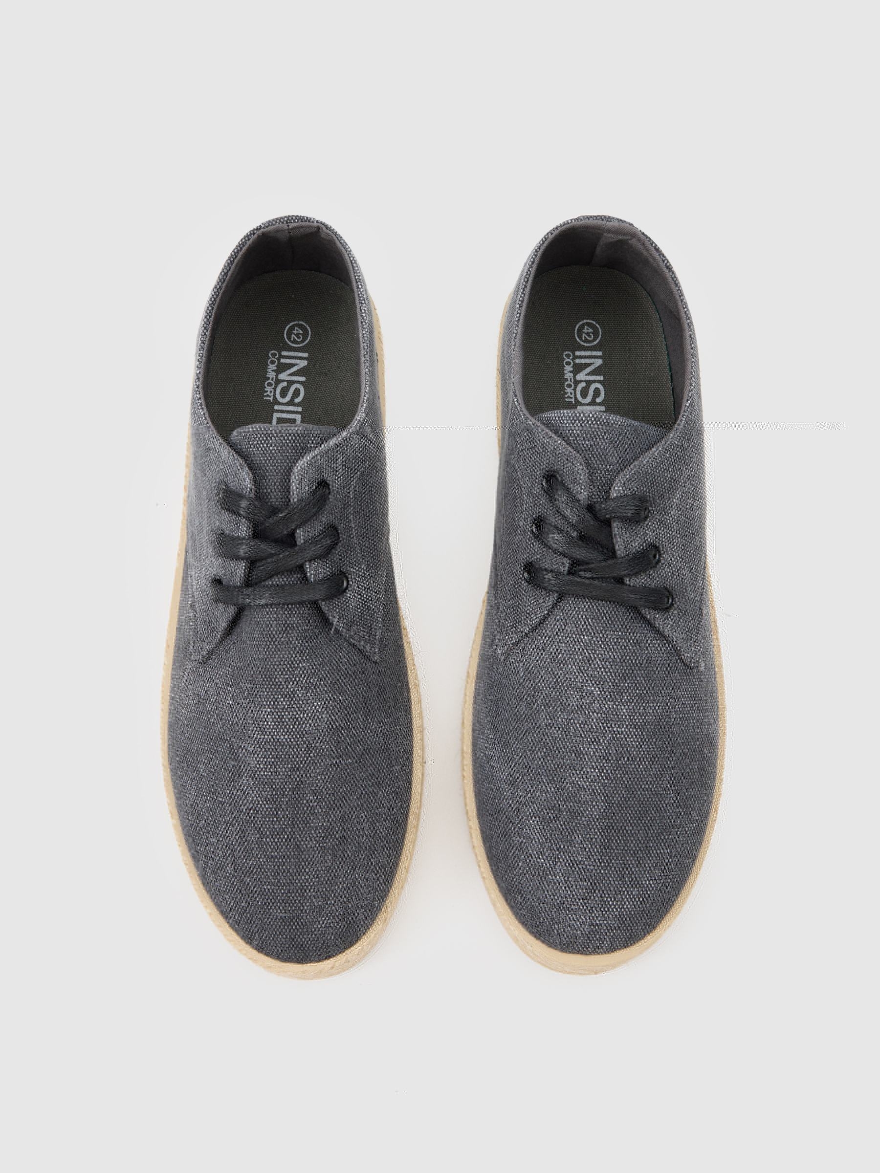 Zapatilla suela de yute negro