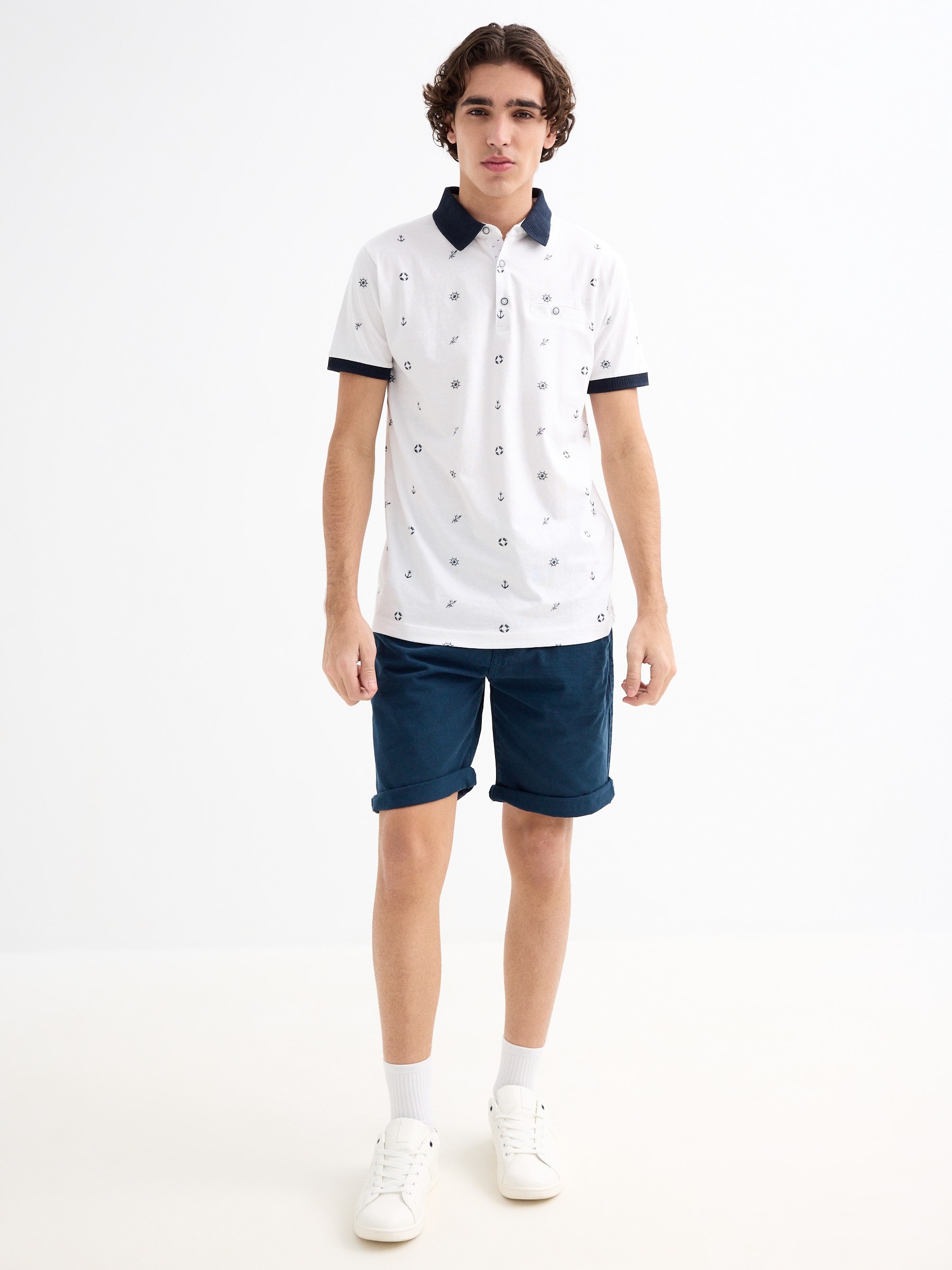 Sailor polo shirt white middle front view