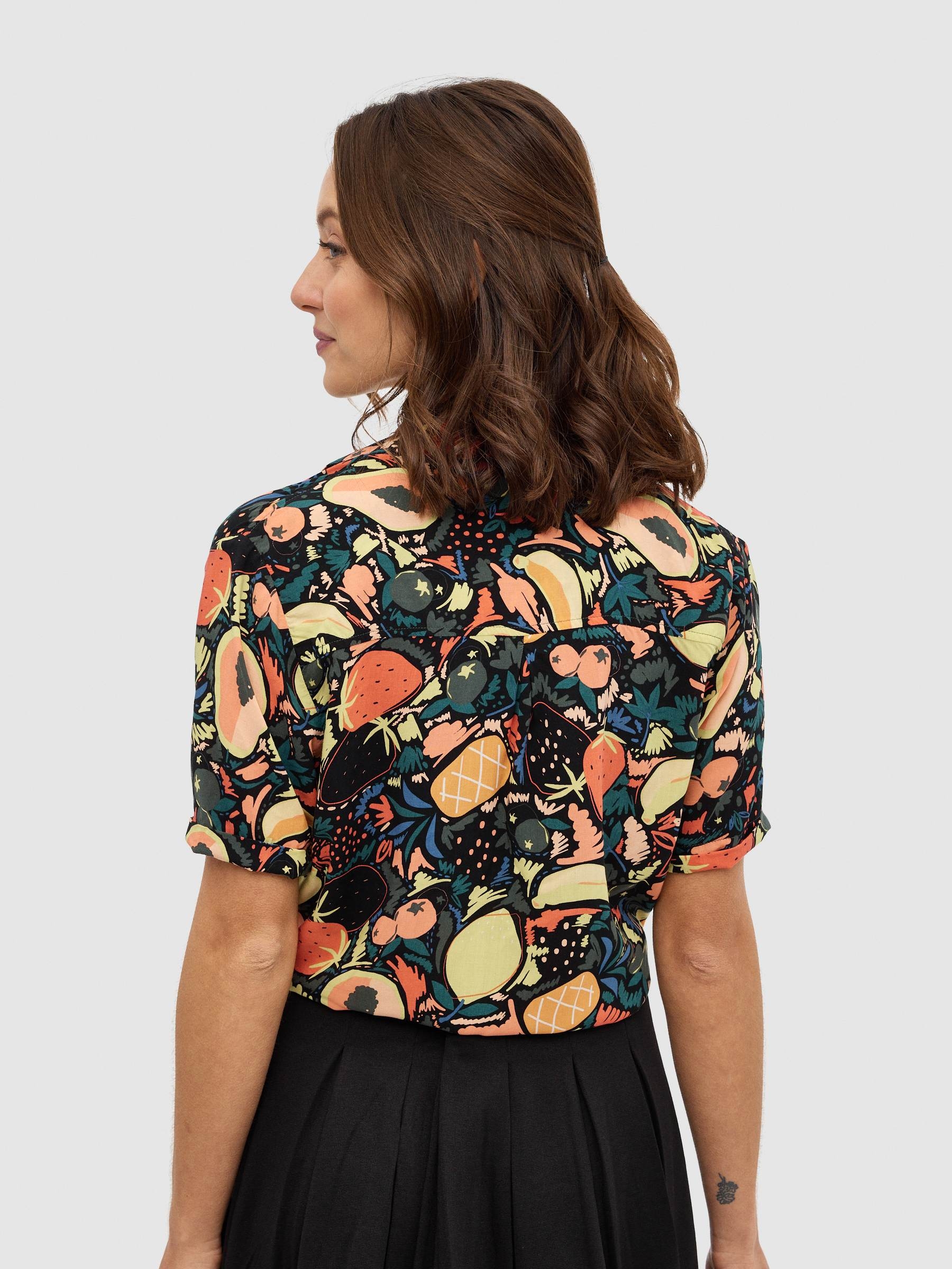 Camisa de fruta multicolorido vista meia frontal