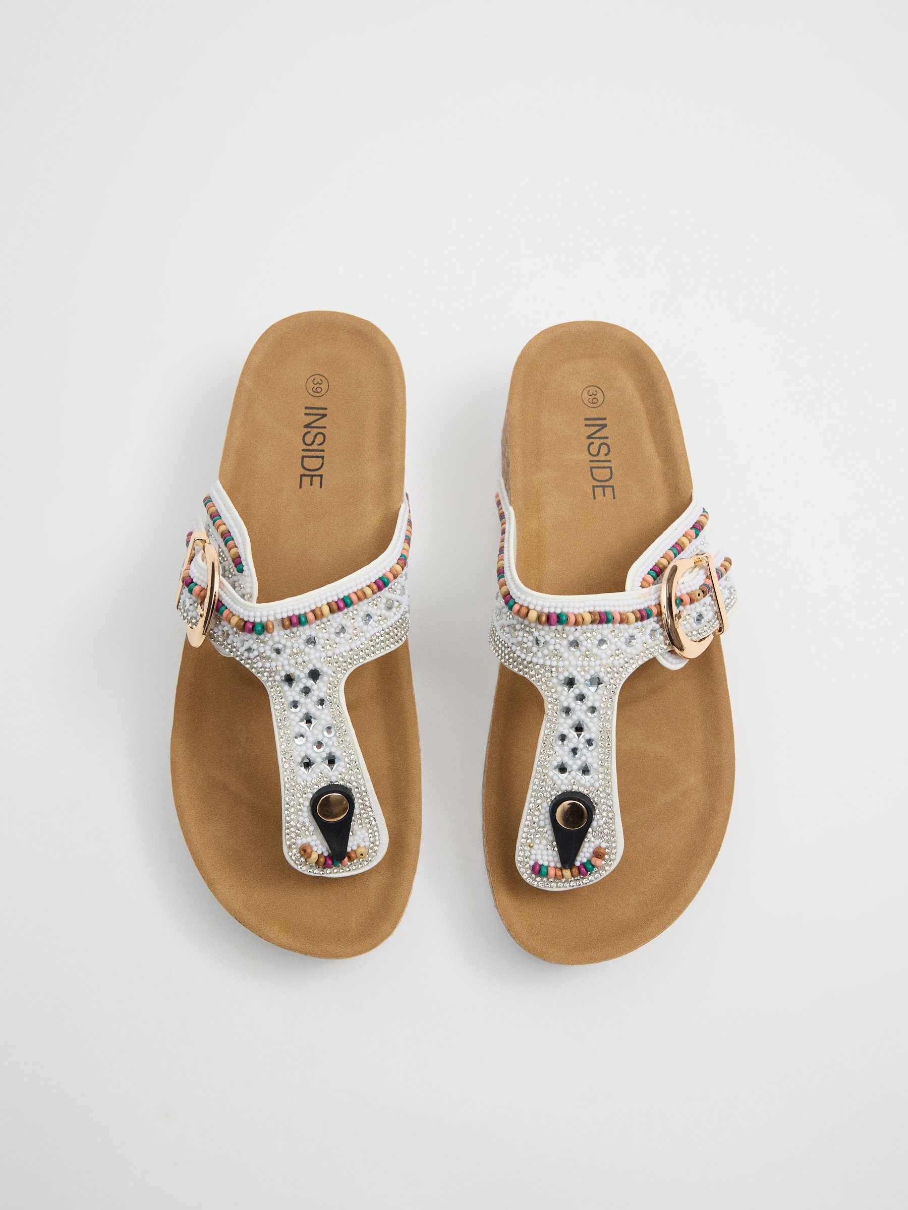 Sandalias cuña pedrería