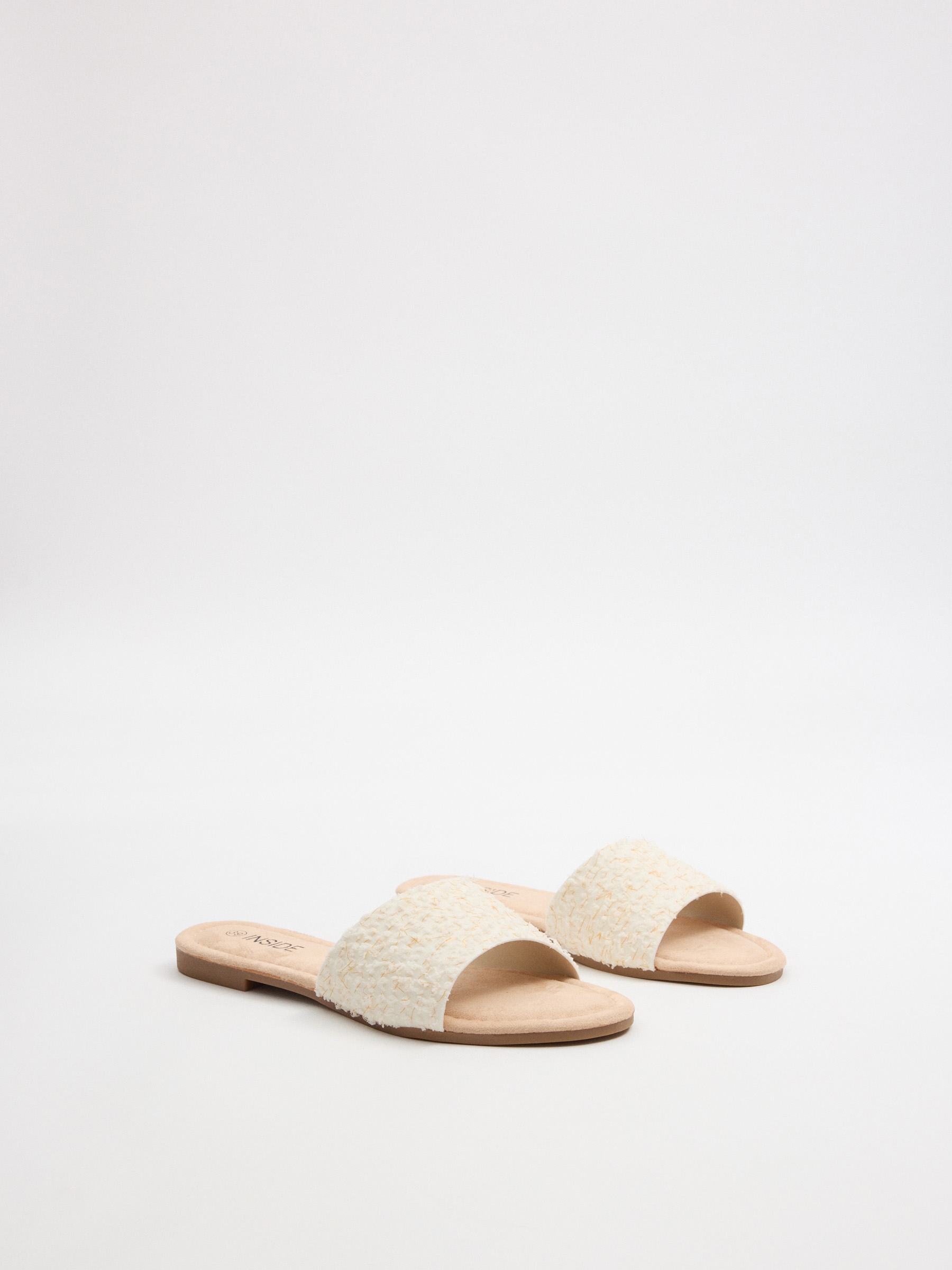 Woven slide sandal