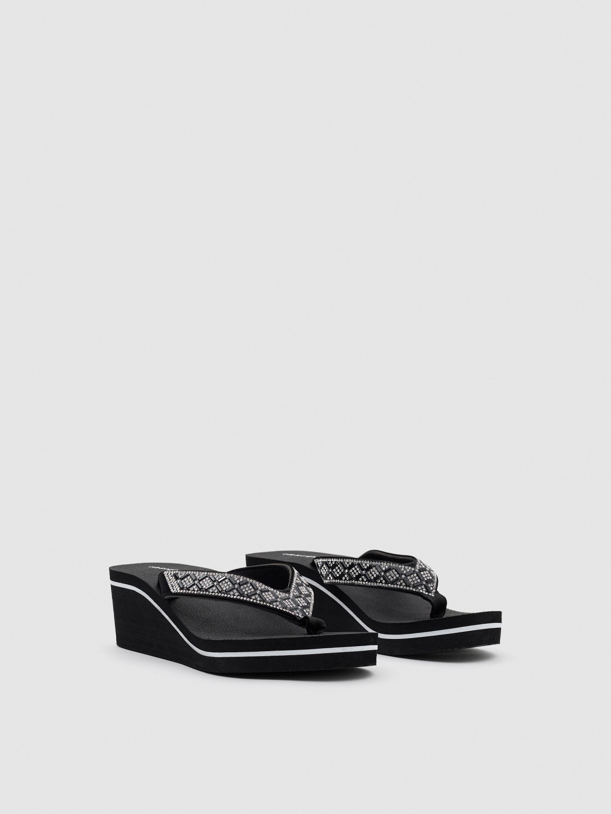 Chanclas de cuña negro vista lateral