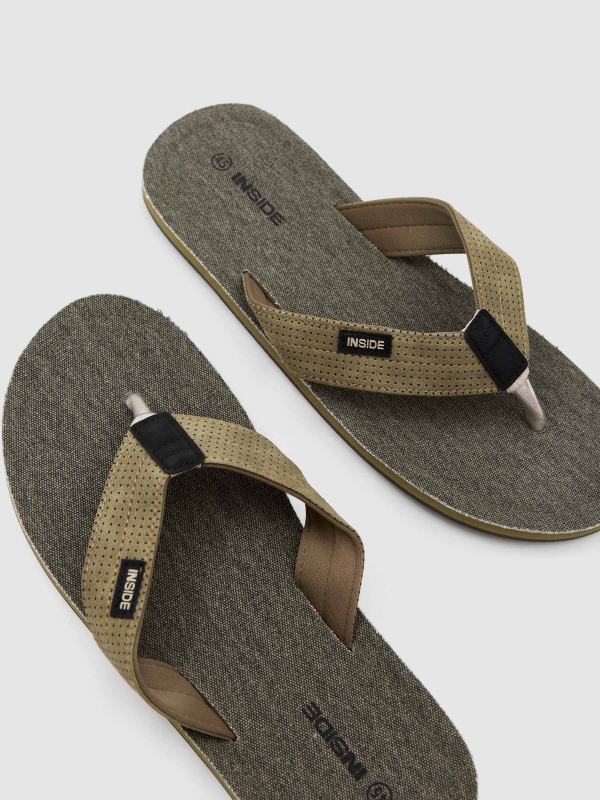 Dot sandal powdered green detail view