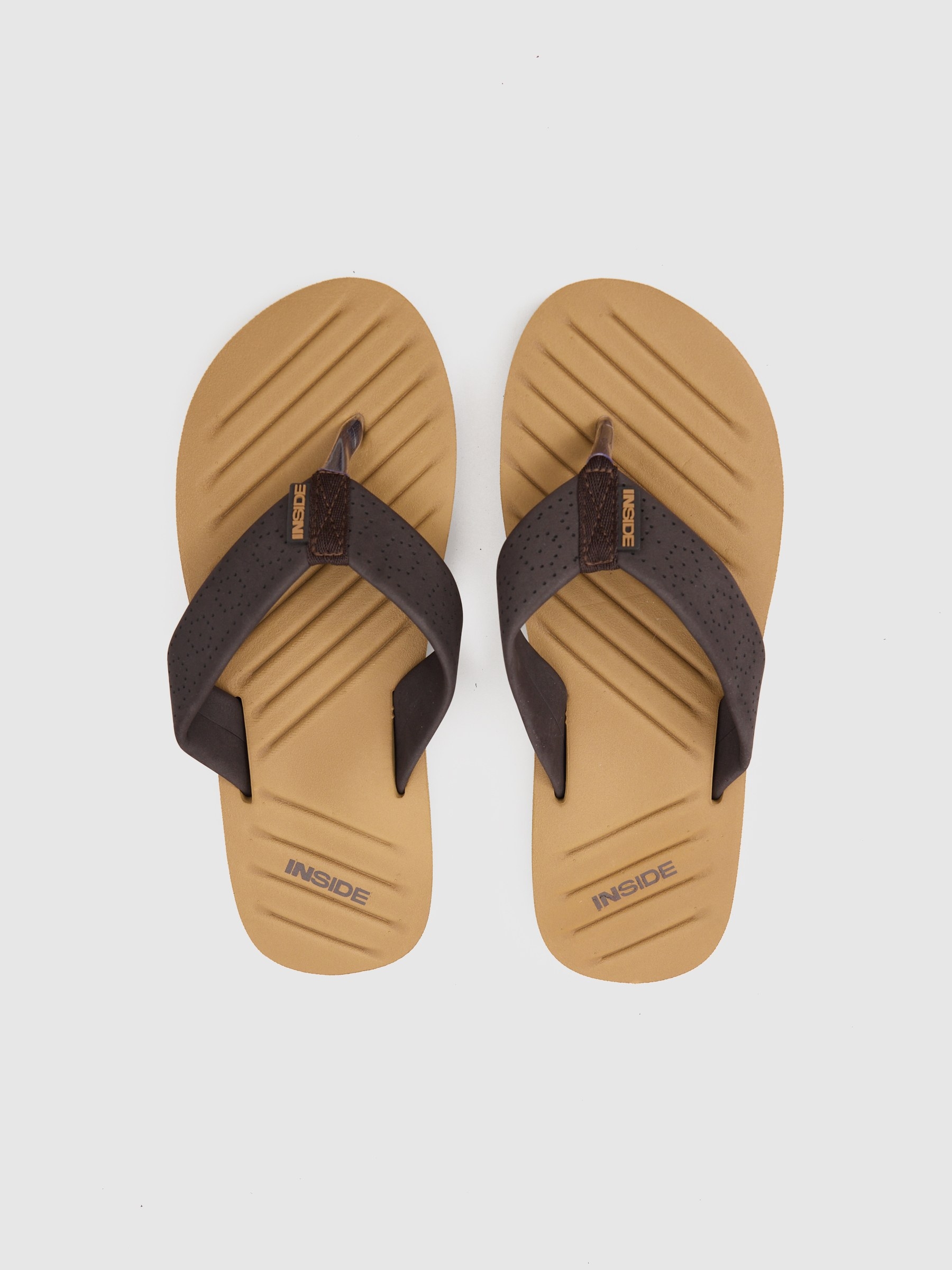 Brown flip flop dark brown