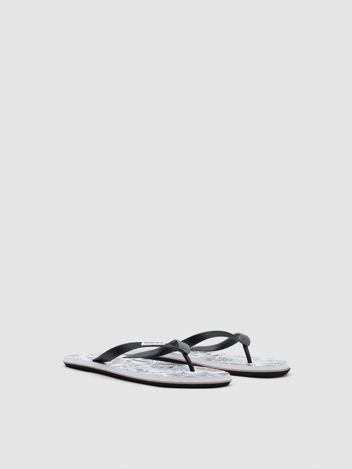Skeleton flip flop black lateral view
