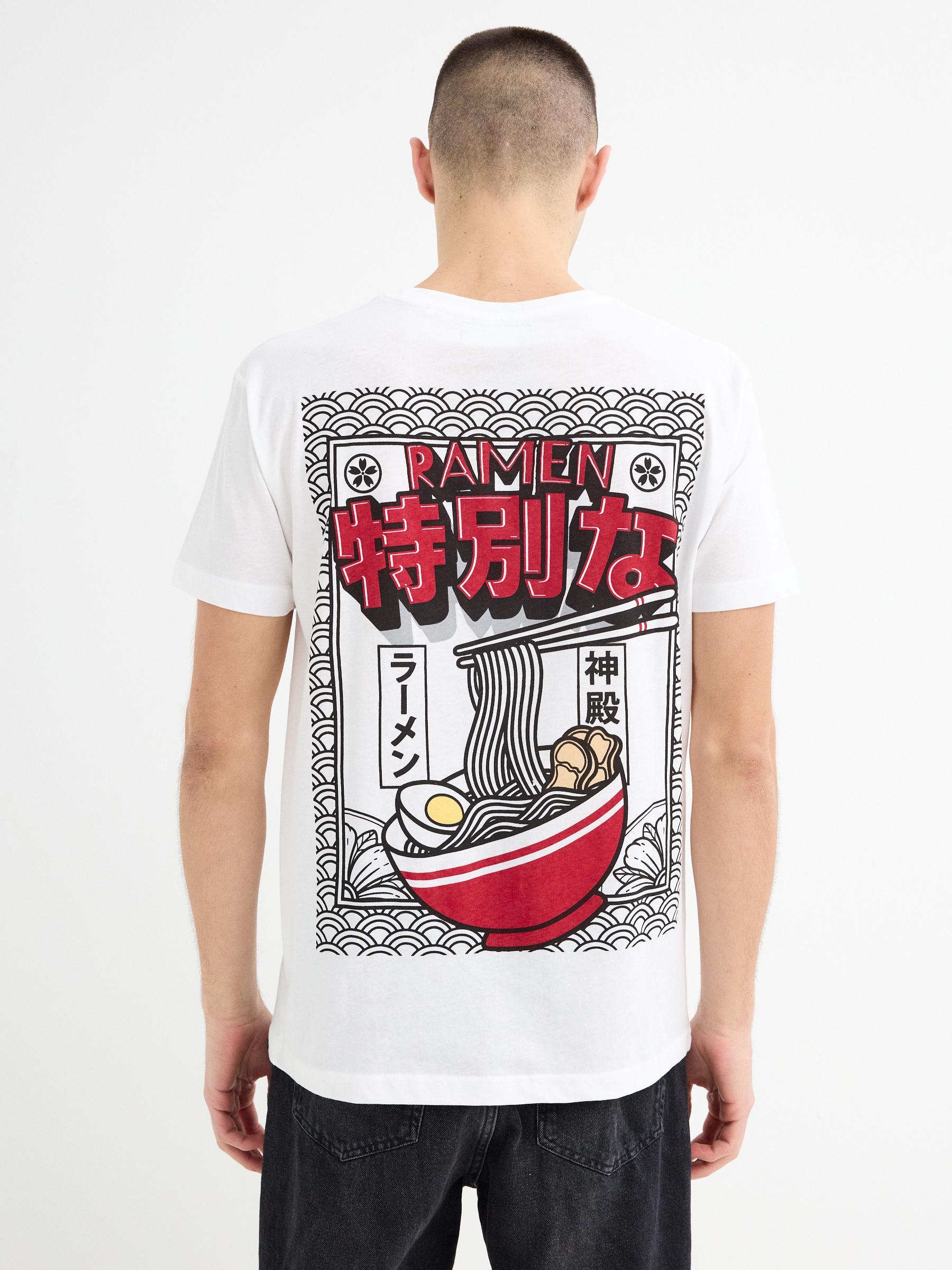 Short sleeve ramen t-shirt white middle front view