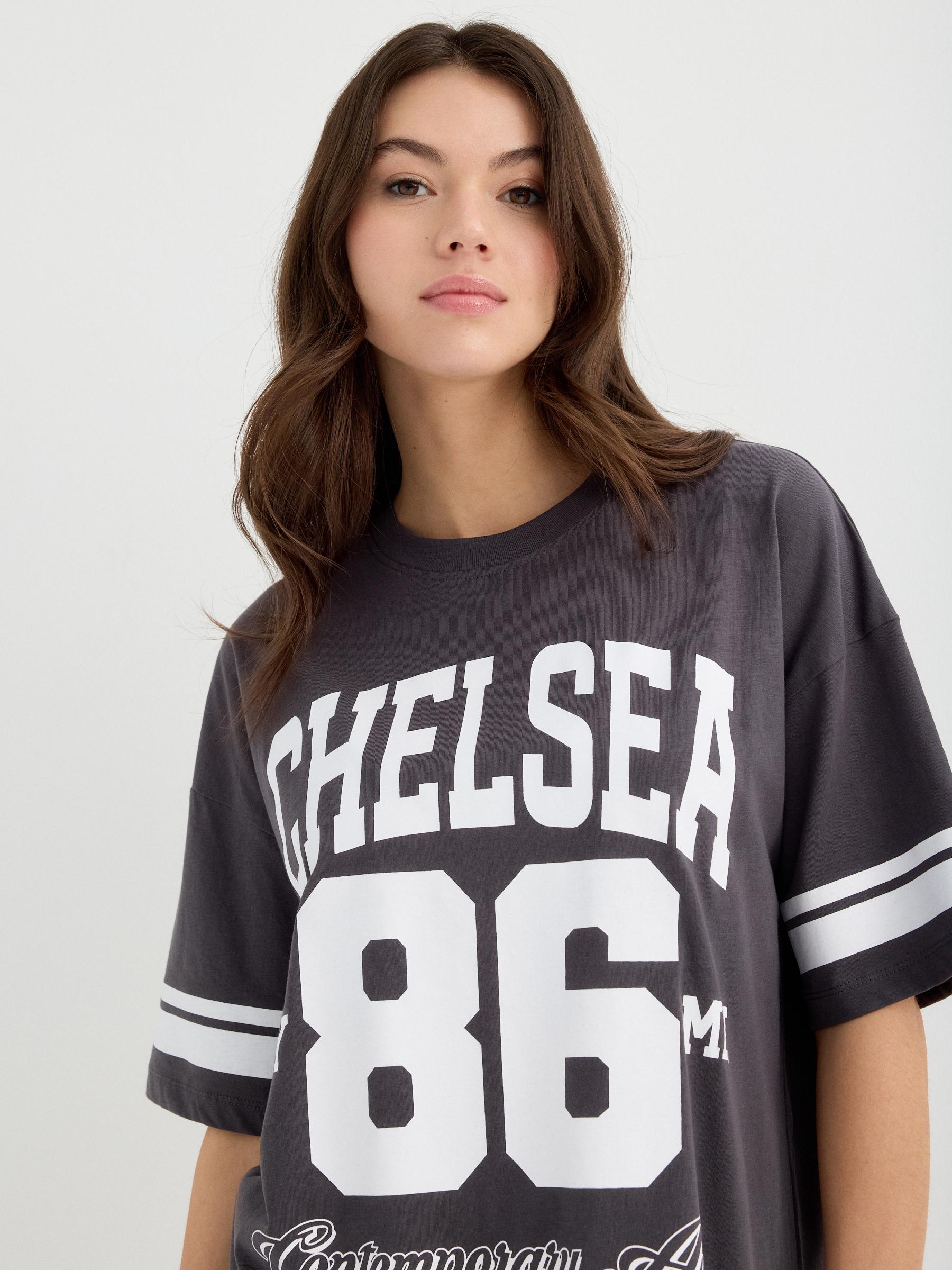 Oversize sport t-shirt dark grey middle front view