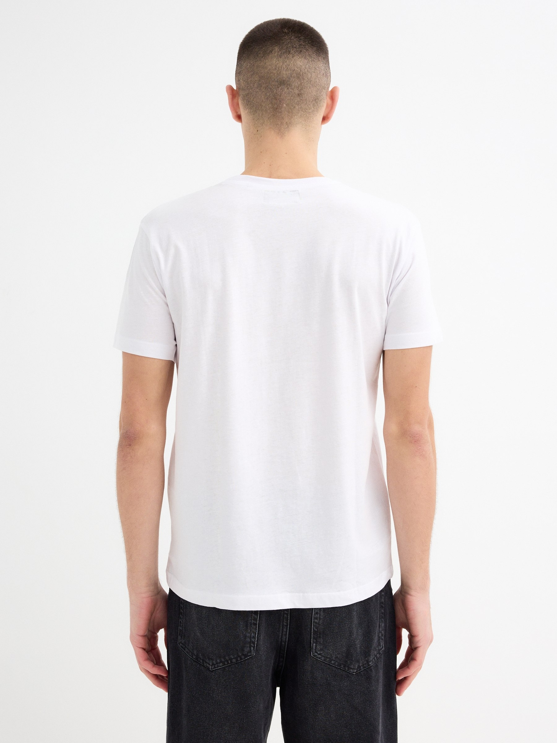 Thermal vision T-shirt white middle front view