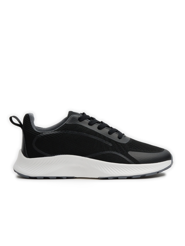 Black casual nylon sneaker