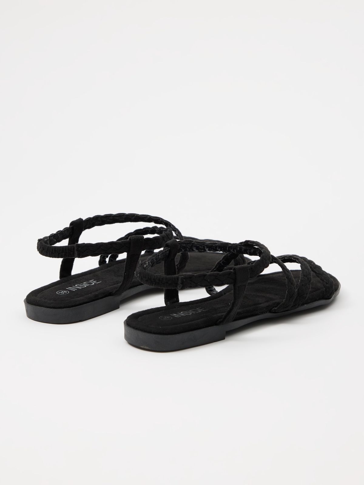 Braided straps sandal black 45º back view