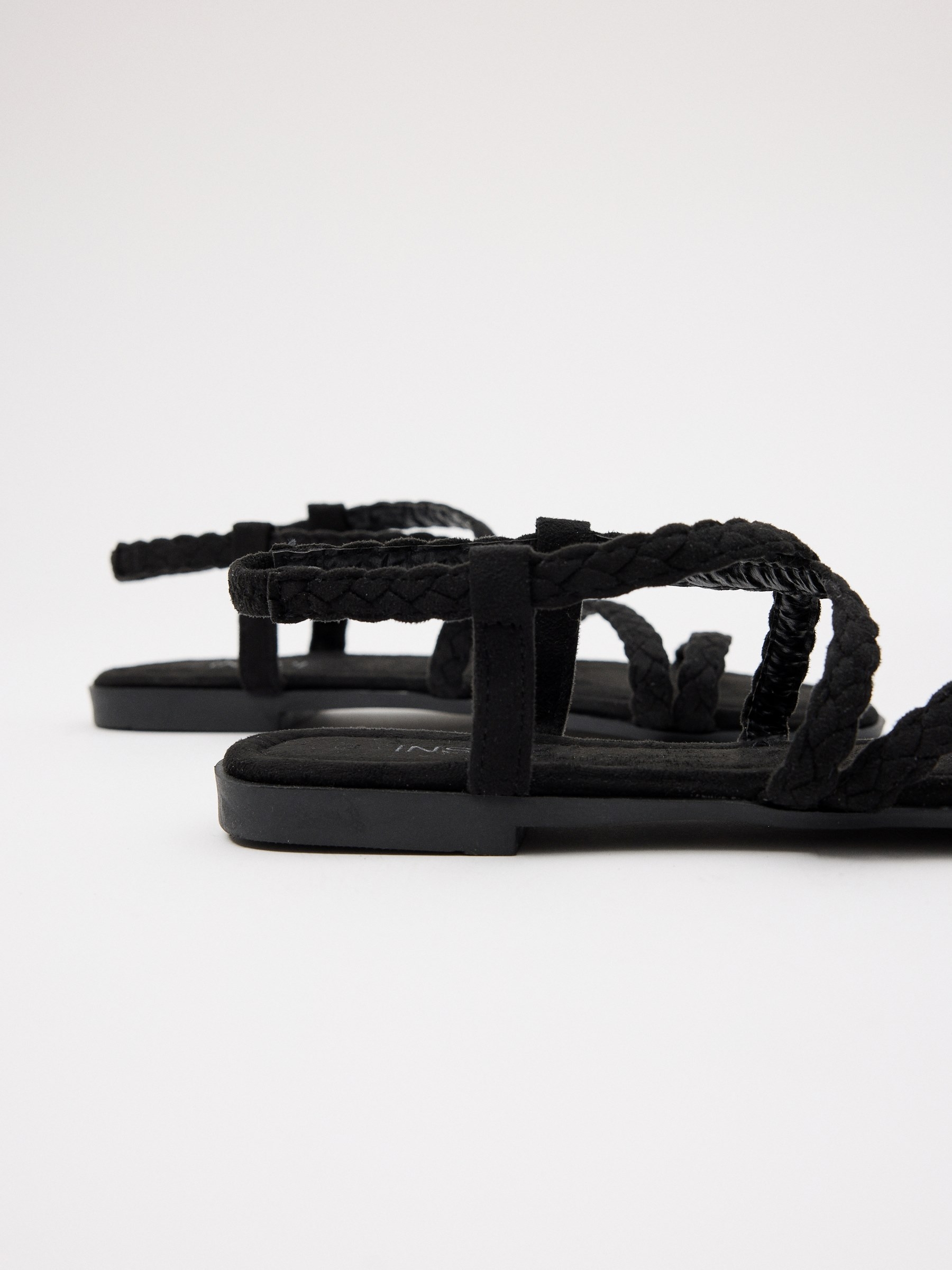 Braided straps sandal black