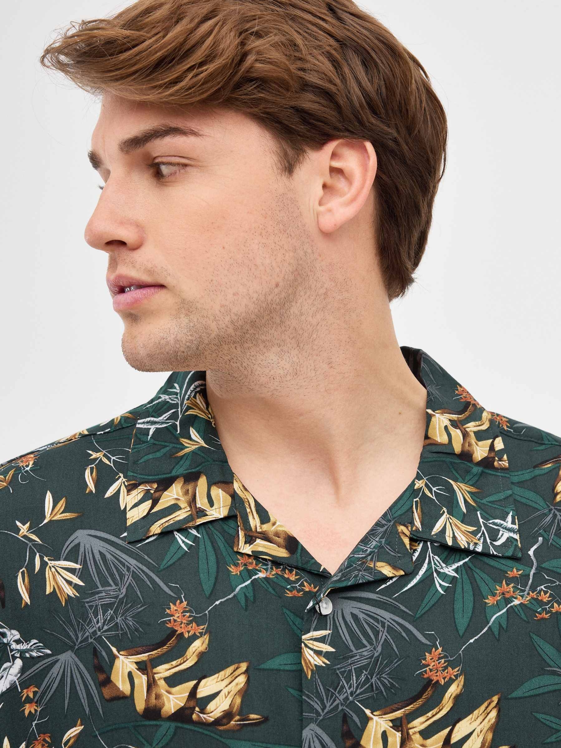 Green floral print shirt dark green middle front view