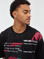 %Pto% T-shirt branca de graffiti preto