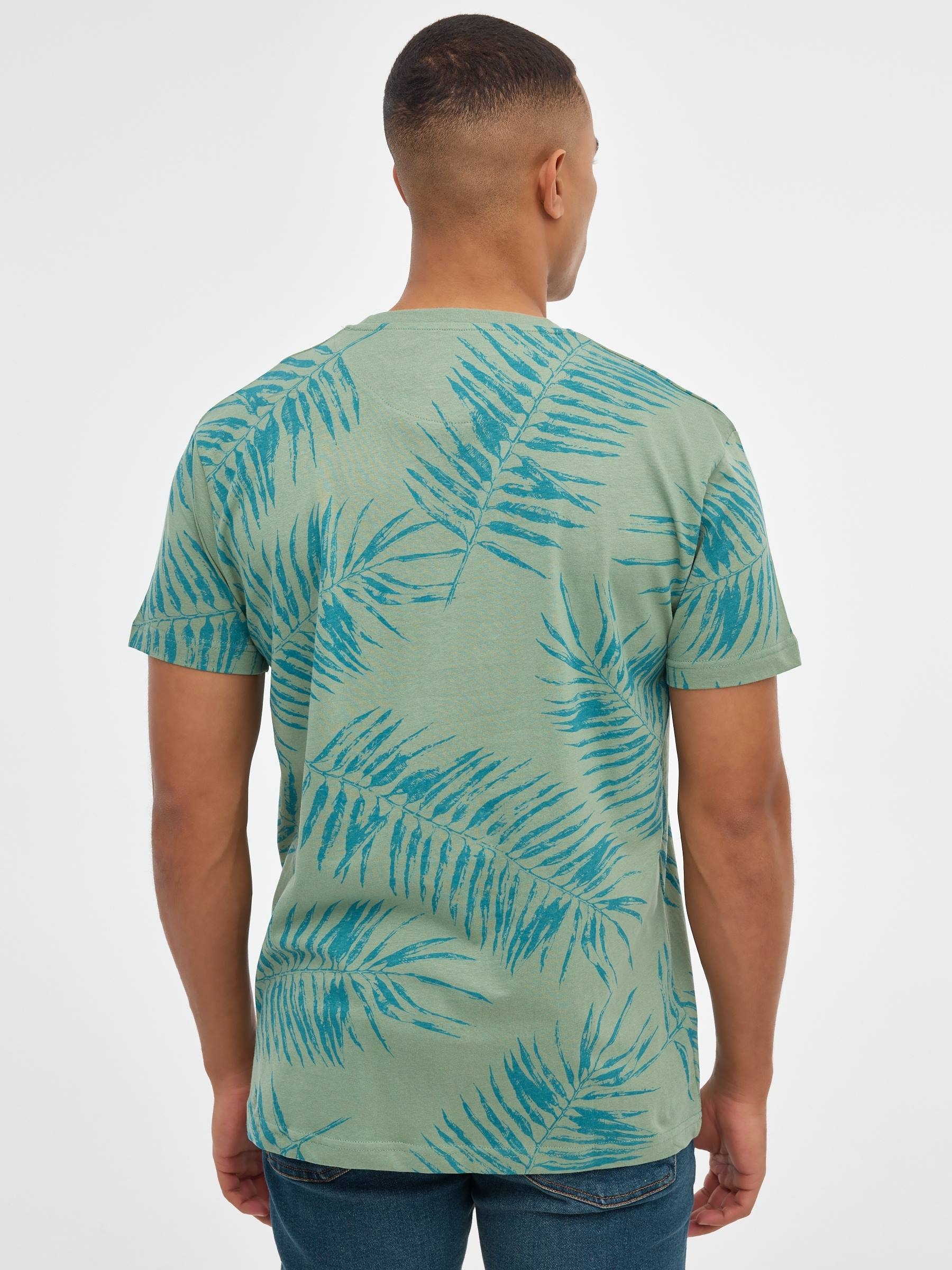 Palm leaves print t-shirt olive green middle front view