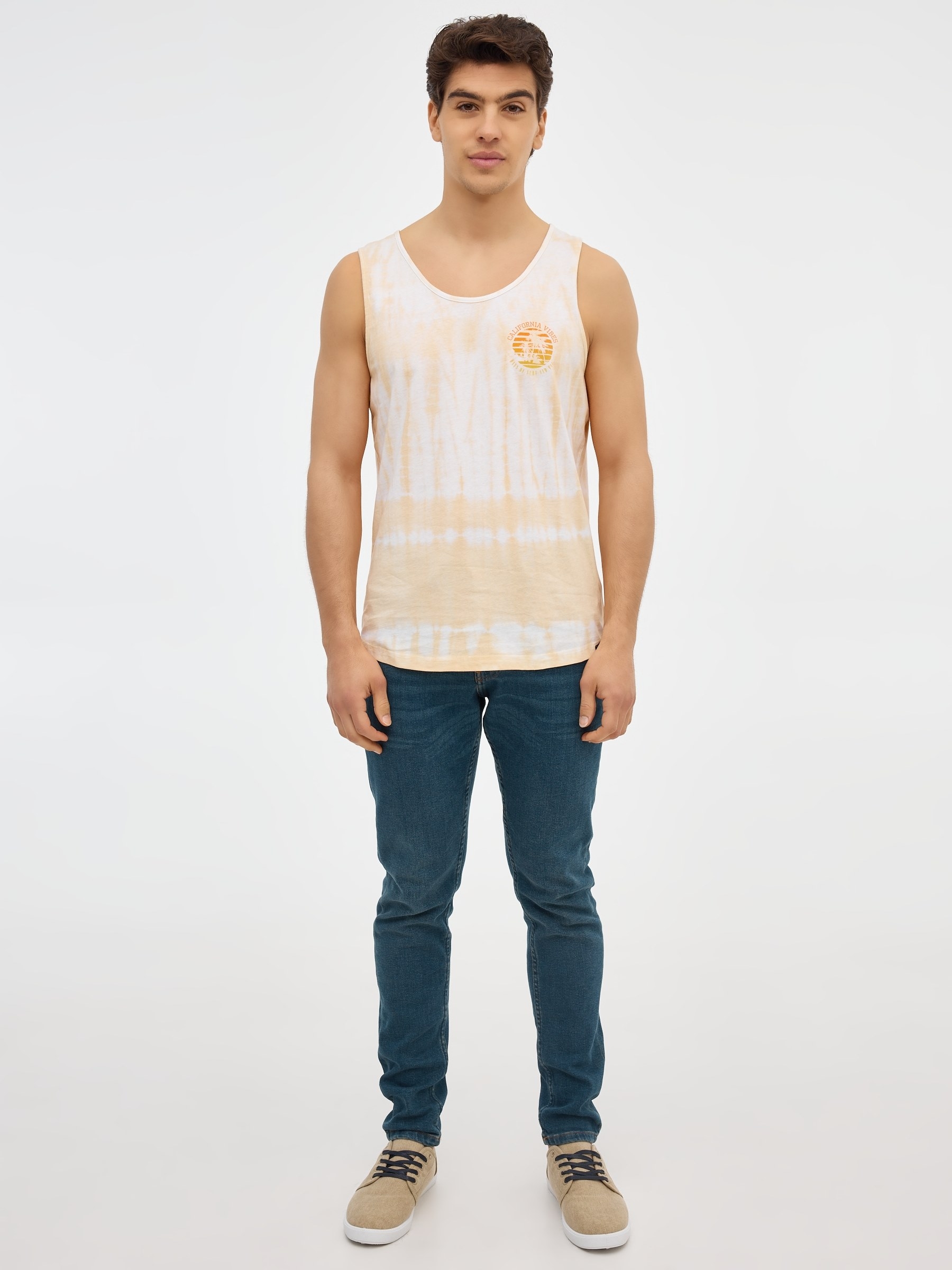 T-shirt California Vibes branco vista meia frontal