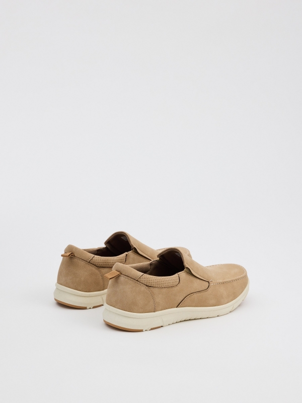 Mocasines polipiel mate camel vista trasera 45º